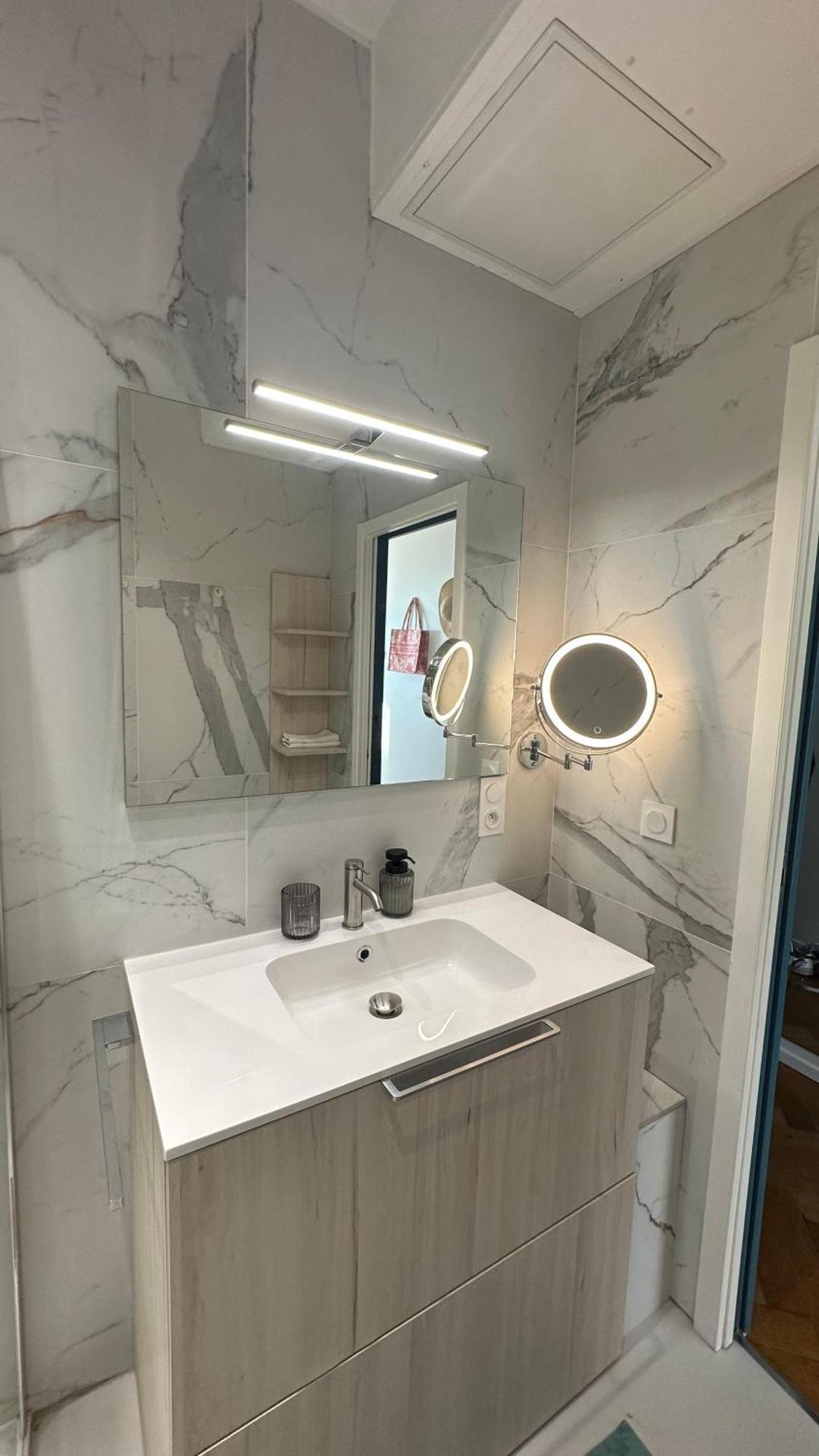 Apartment Carre D Or Face A La Nice