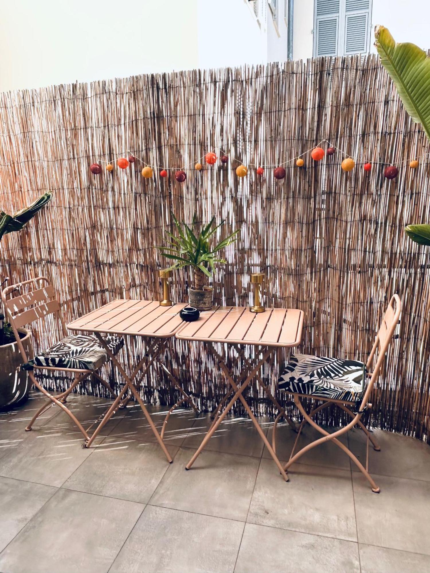 Apartment Cocooning Avec Terrasse Au Calme Quartier Les Musiciens A 7 Minutes A Pieds