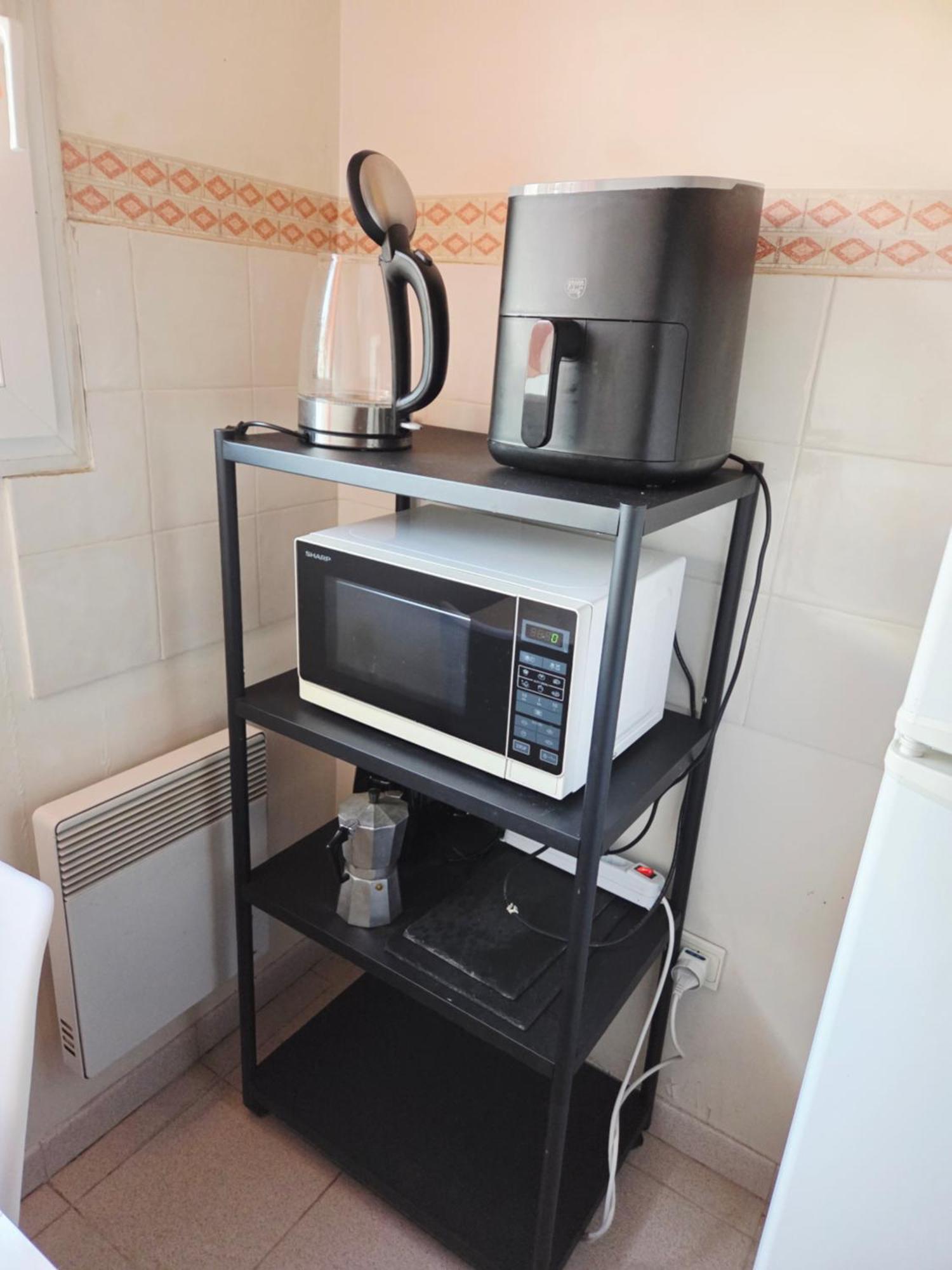 Renoir Seaside Apartment