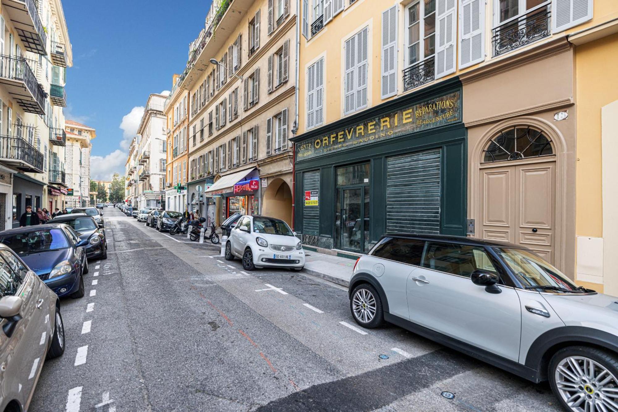 Charming Center 406 * Nice