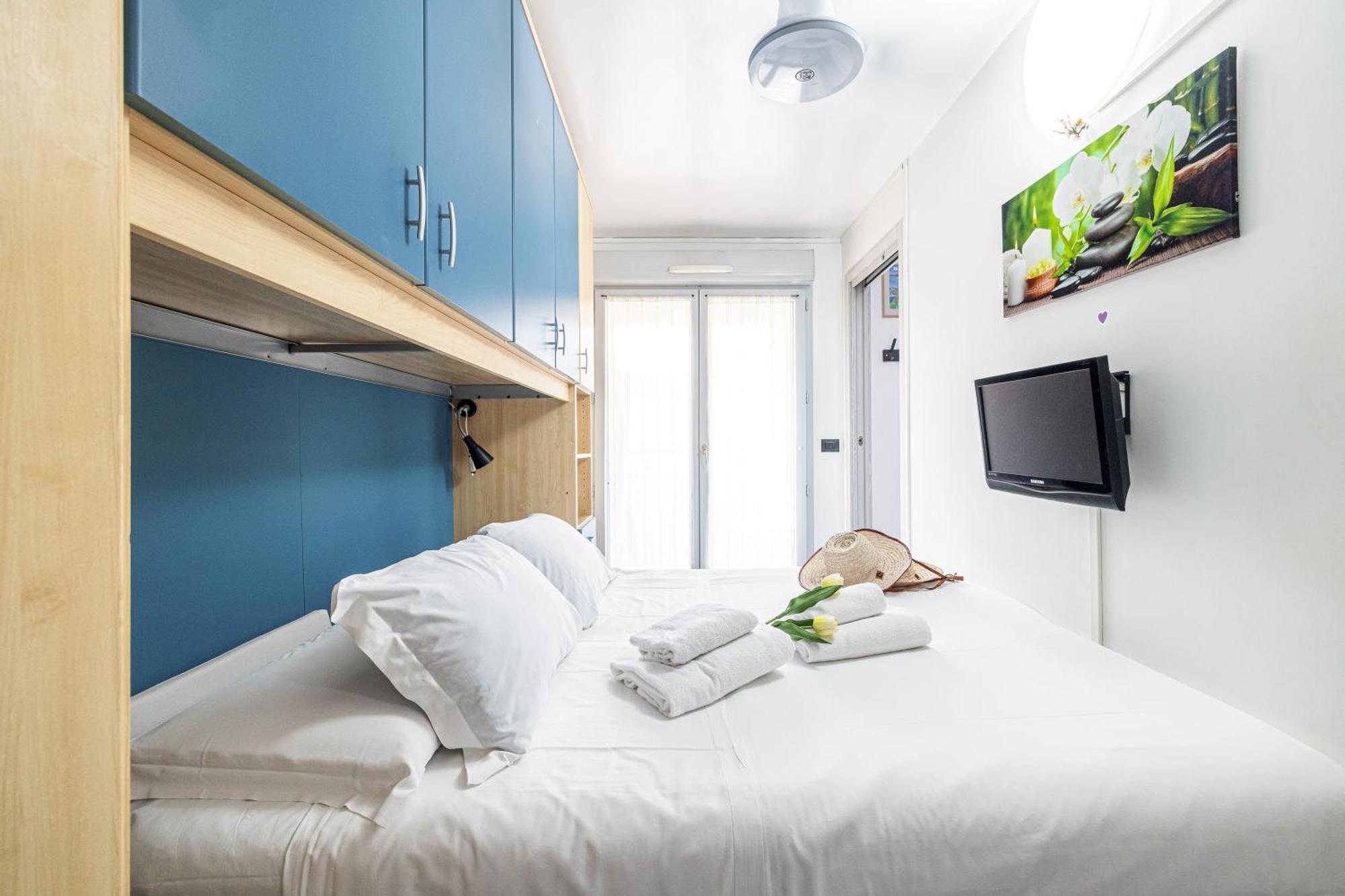 La Fenice - Happy * Nice