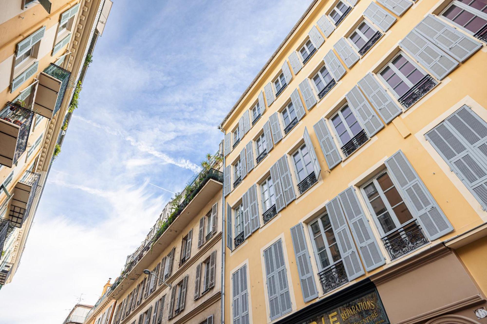 Charming Center 406 Apartment *