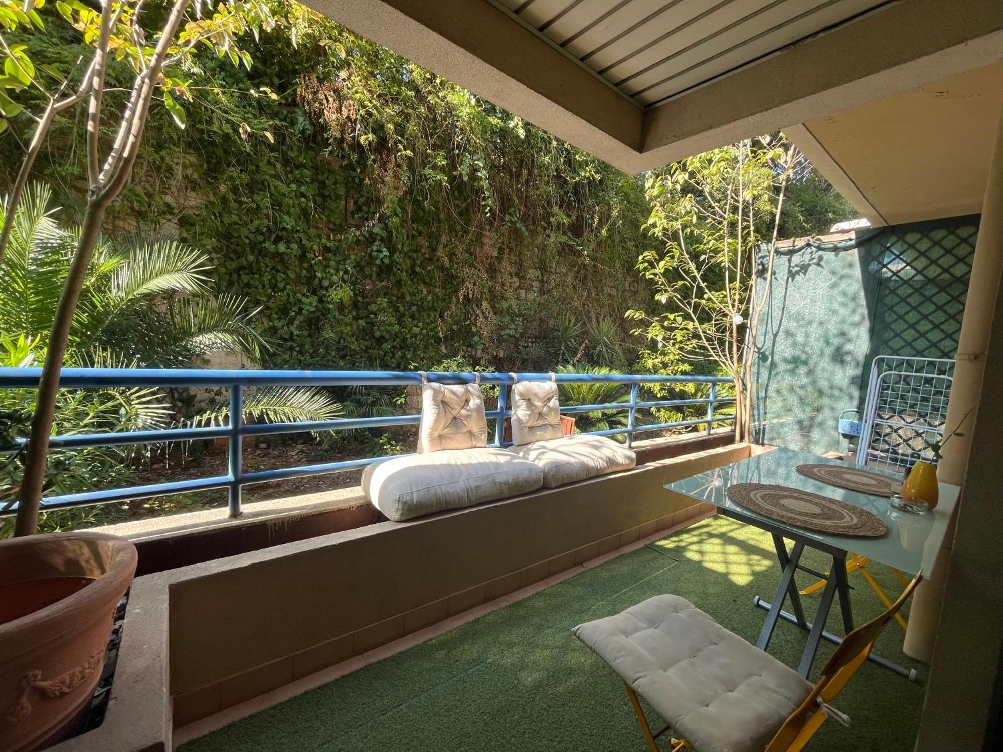 With Terrace Near & Center