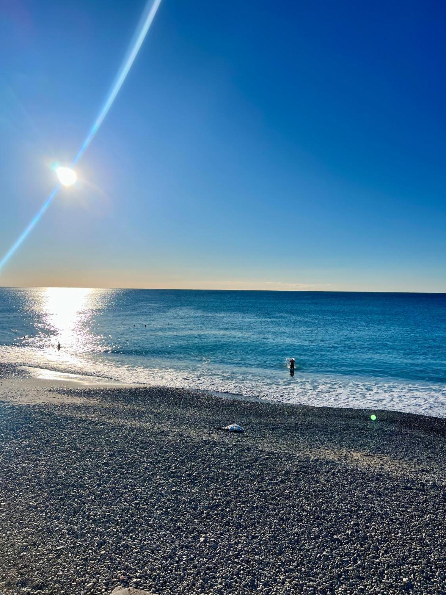 Stunning In The Gold Square Of Nice! * Nice