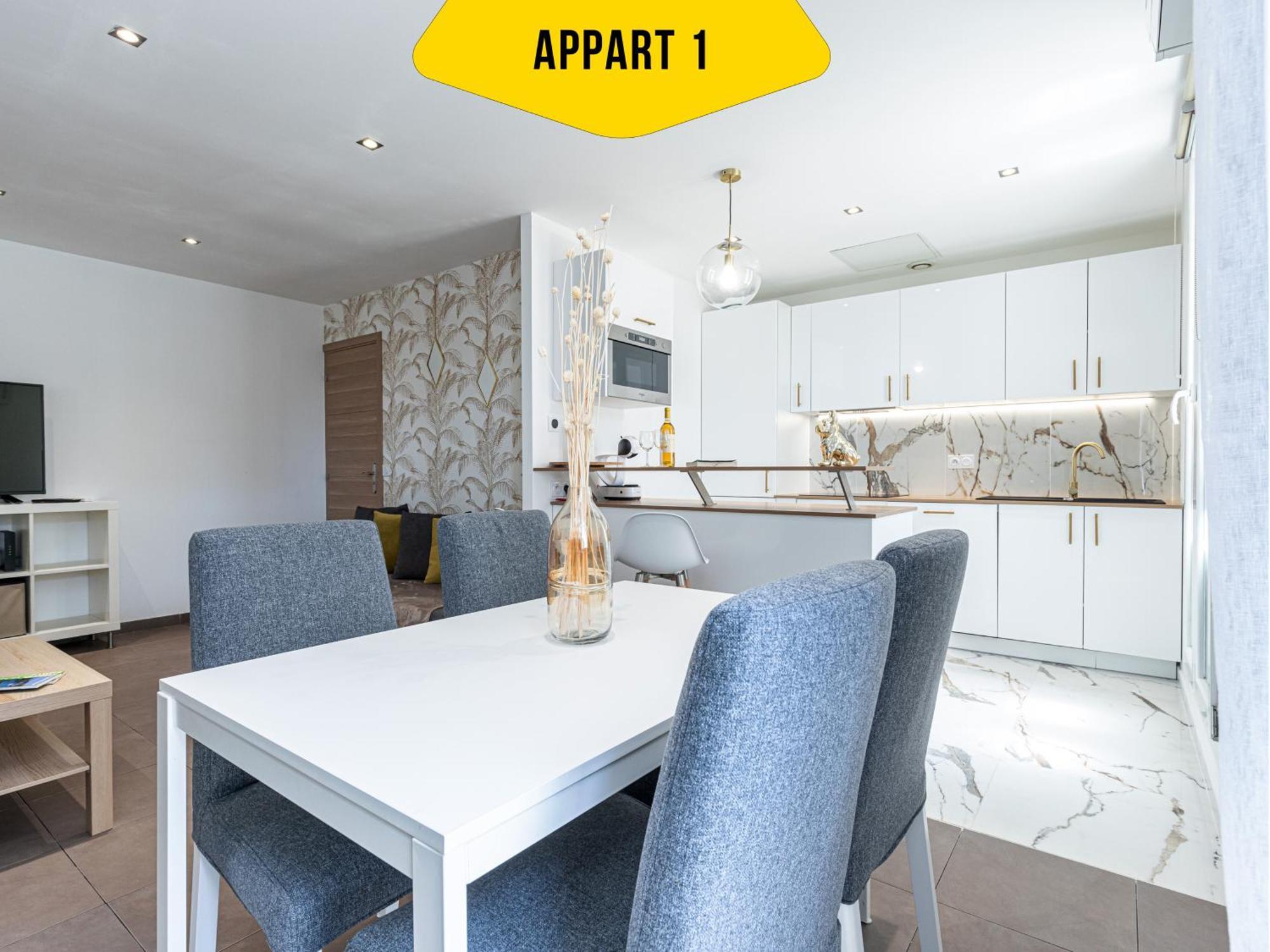 Casa Reine Jeanne- Ideal Groups & Family -central Near Train Station - Parking - New&confort-ac Apartment *