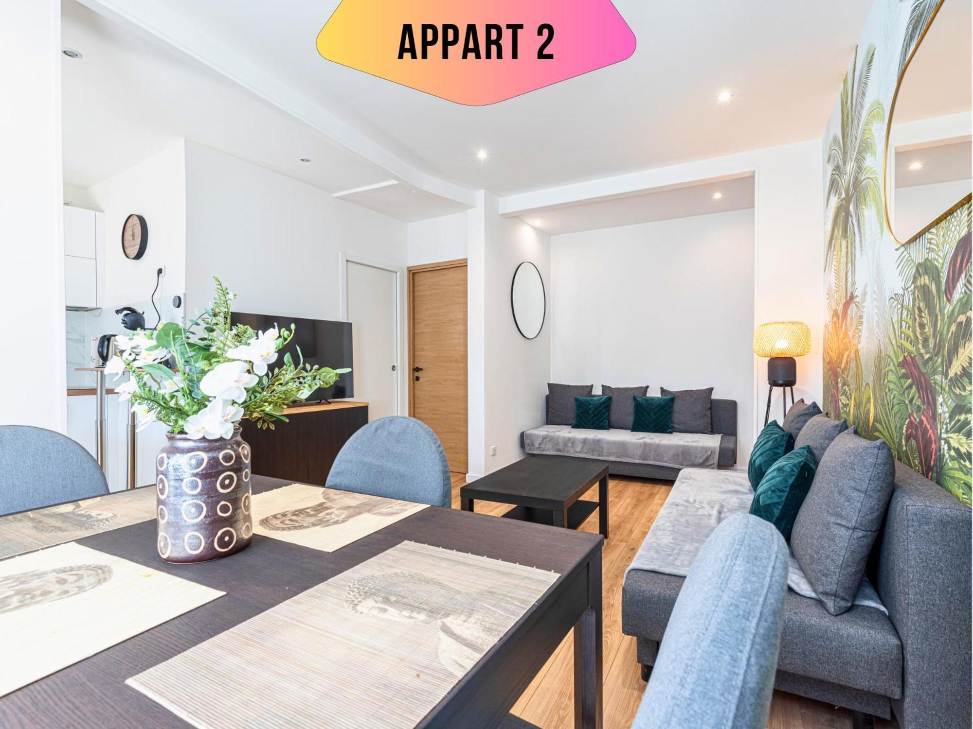 Casa Reine Jeanne- Ideal Groups & Family -central Near Train Station - Parking - New&confort-ac *