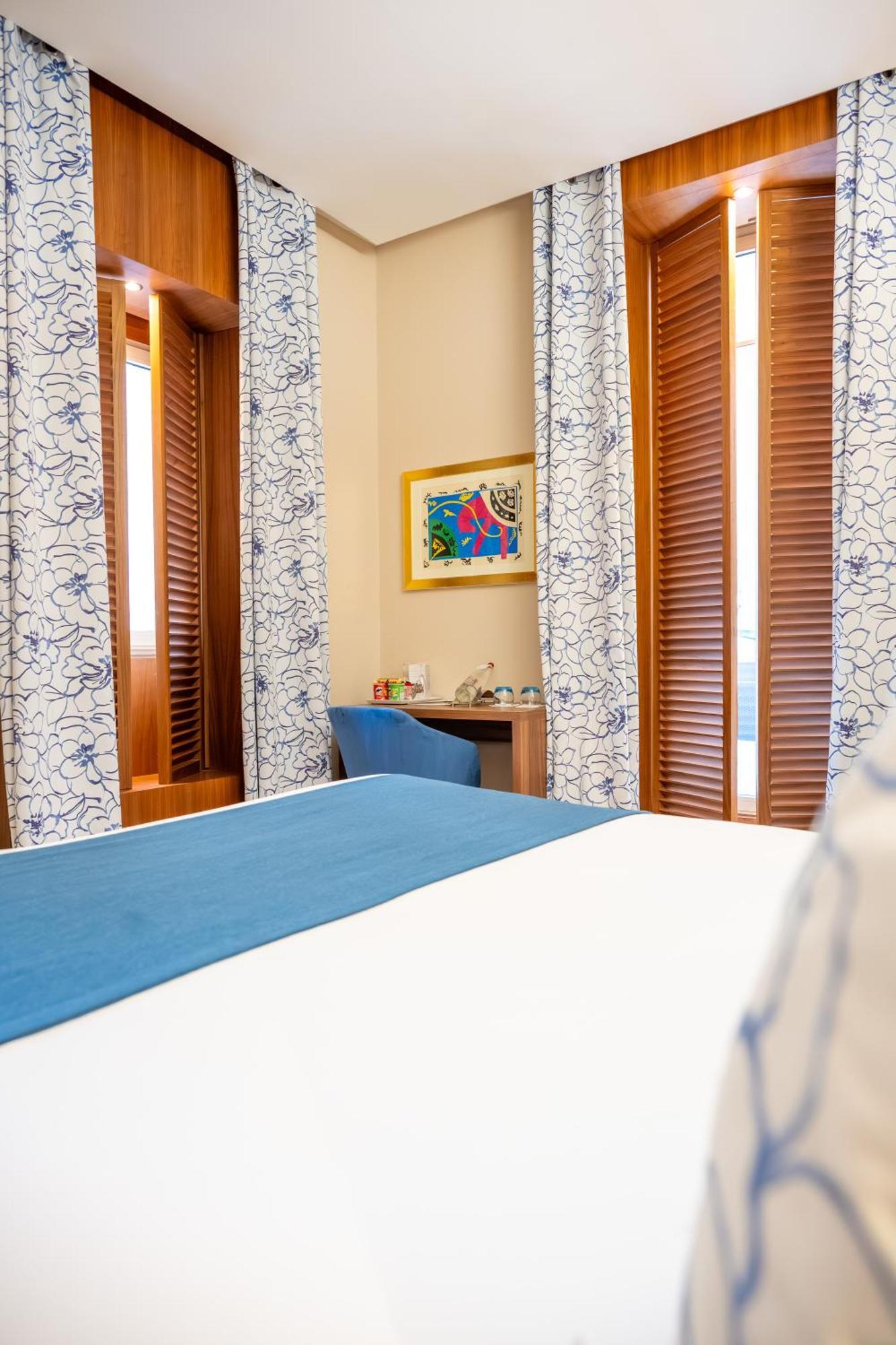 Beau Rivage Hotel