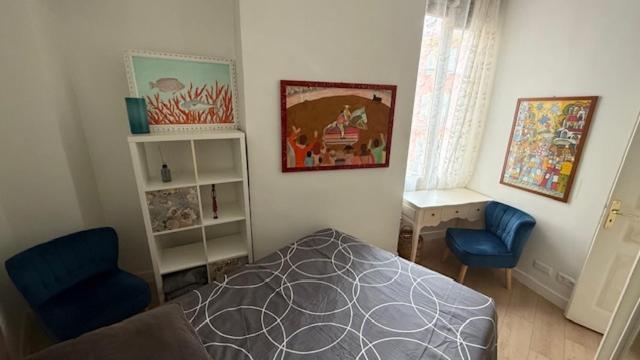 2 Bedrooms In Central Location On The Famous Place Massena *