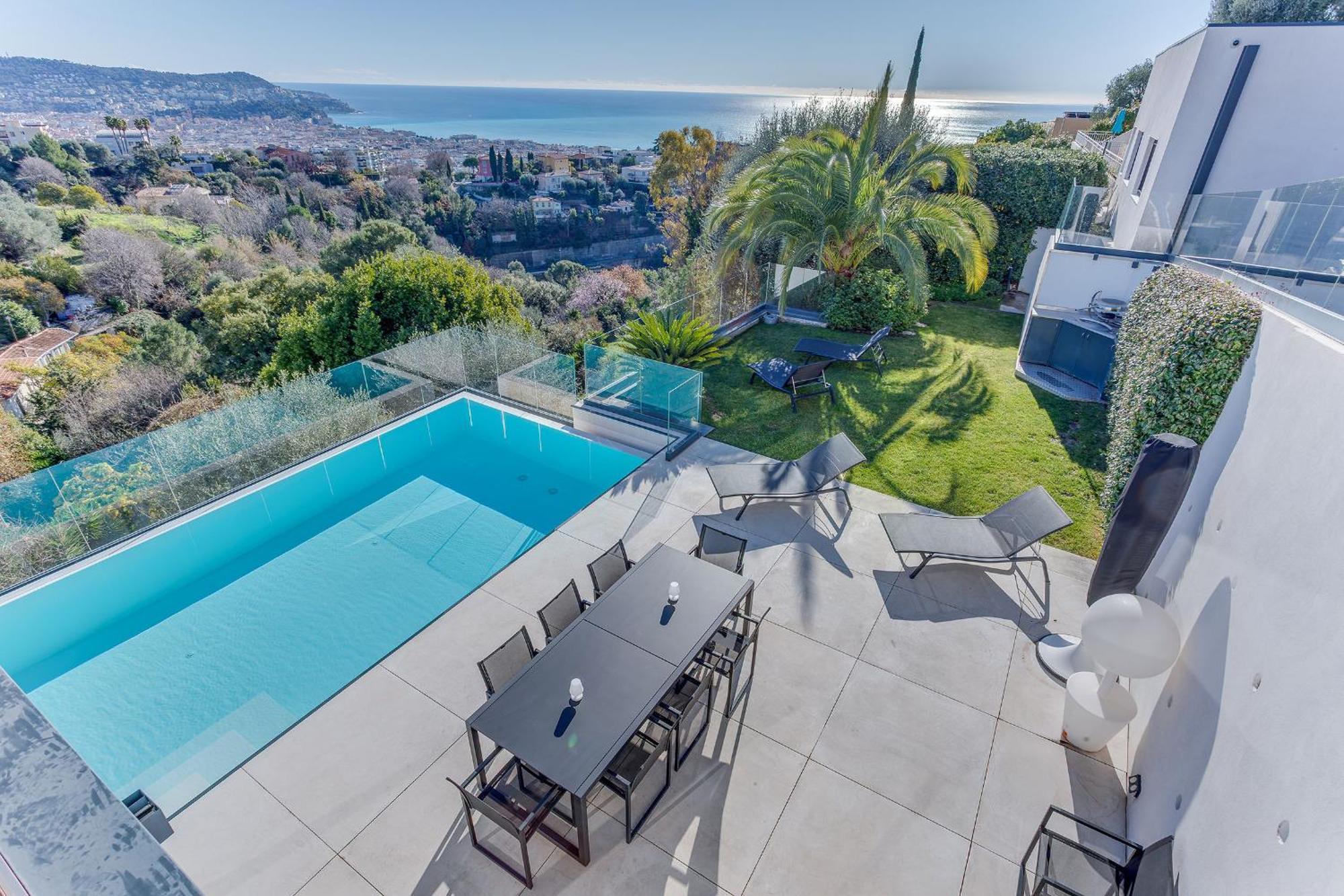 Alba Vi4498 By Riviera Homes