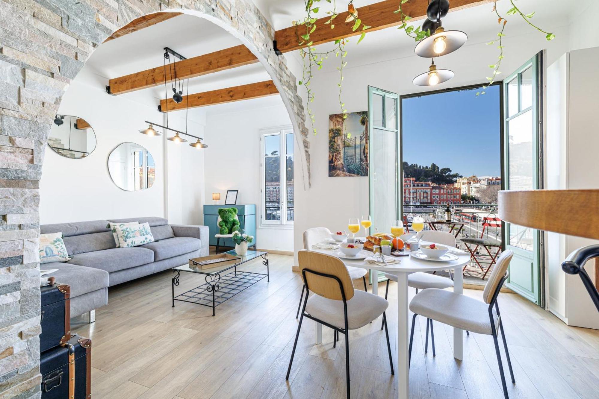 My Casa - Emmanuel - Cozy With Port View Apartment *