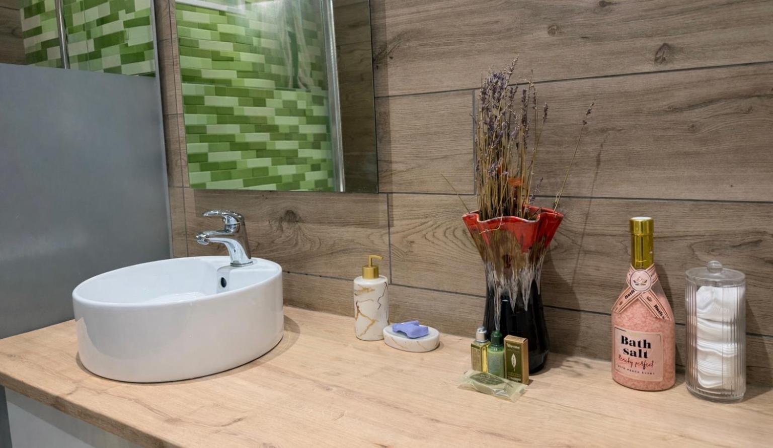 Apartment Eglise Russe Nice