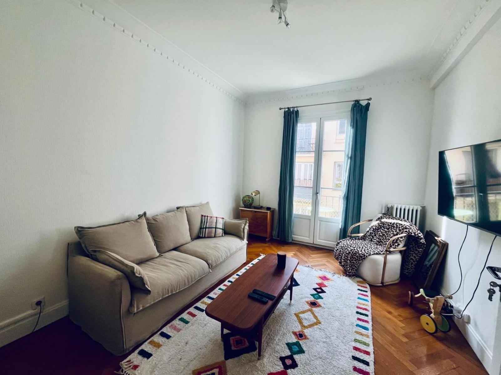 2p De Charme Proche Gare Et Hyper Centre Nice