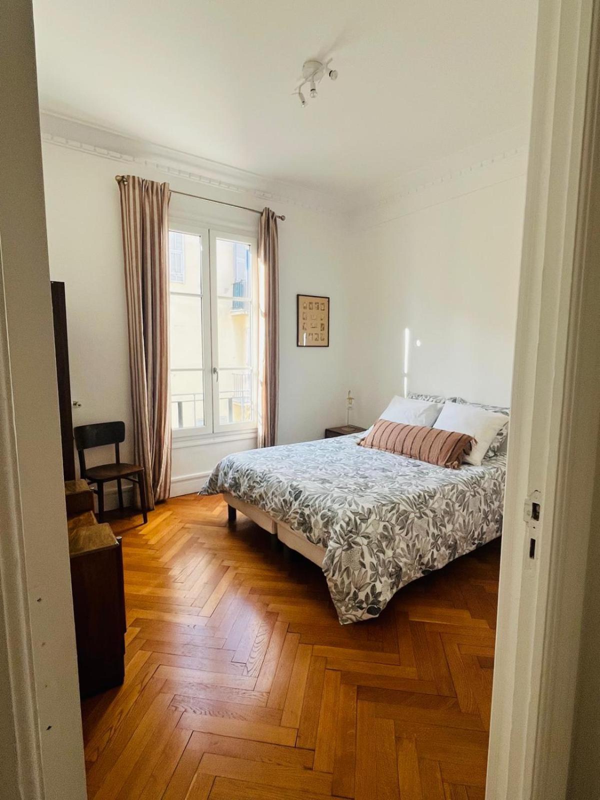 2p De Charme Proche Gare Et Hyper Centre *