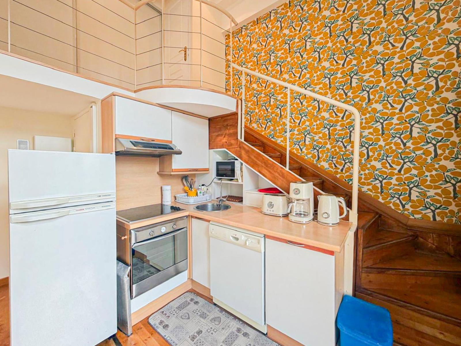 Apartment Place Grimaldi - Wifi, Ac, 3pers