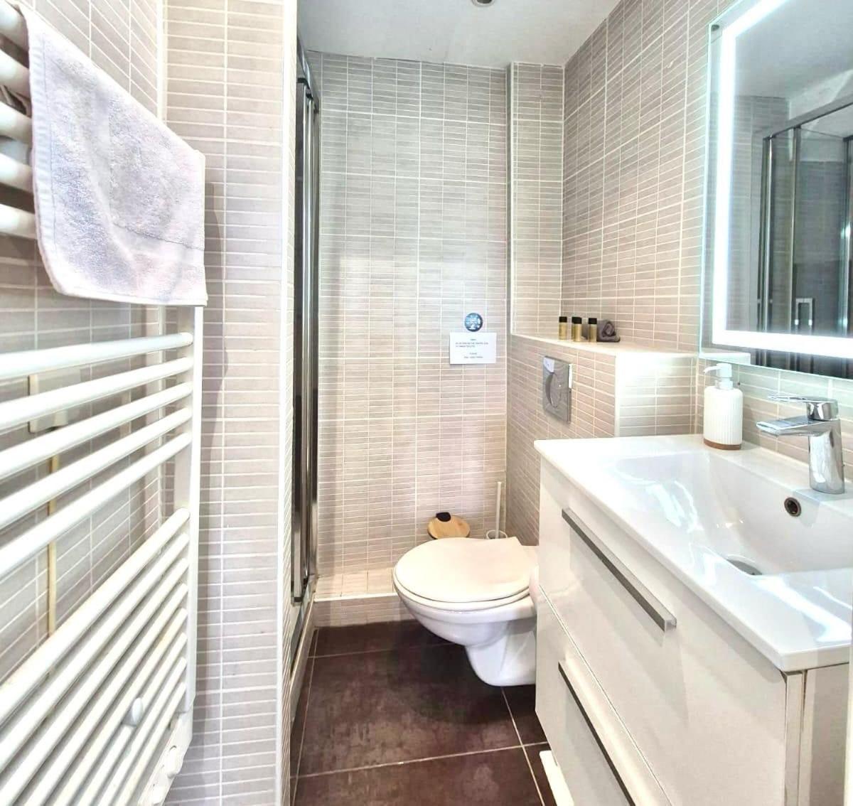 Cozy Bosio - De Charme Cours Saleya Nice