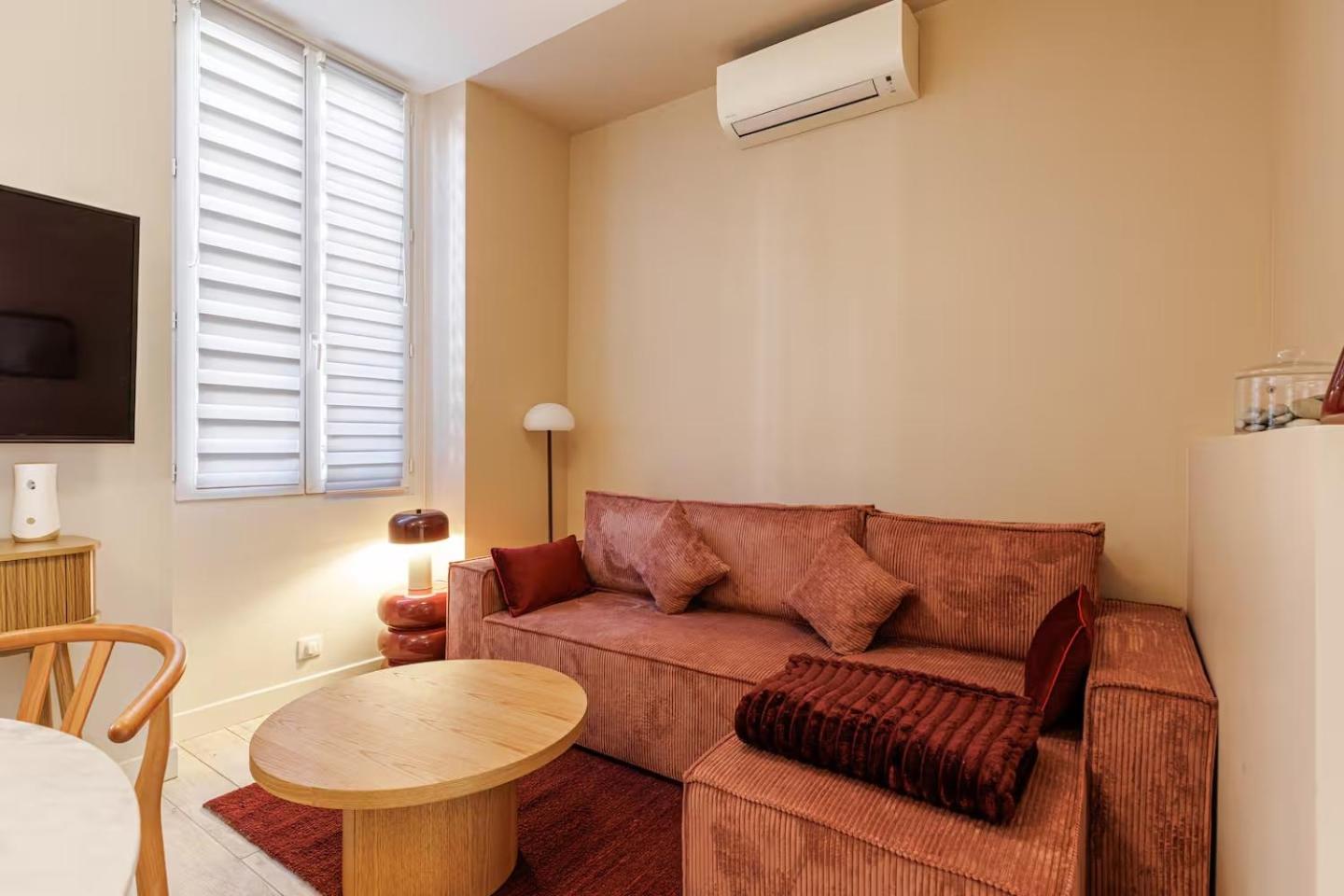 Appartement Ambiance Douce Et élégante à Libération Nice