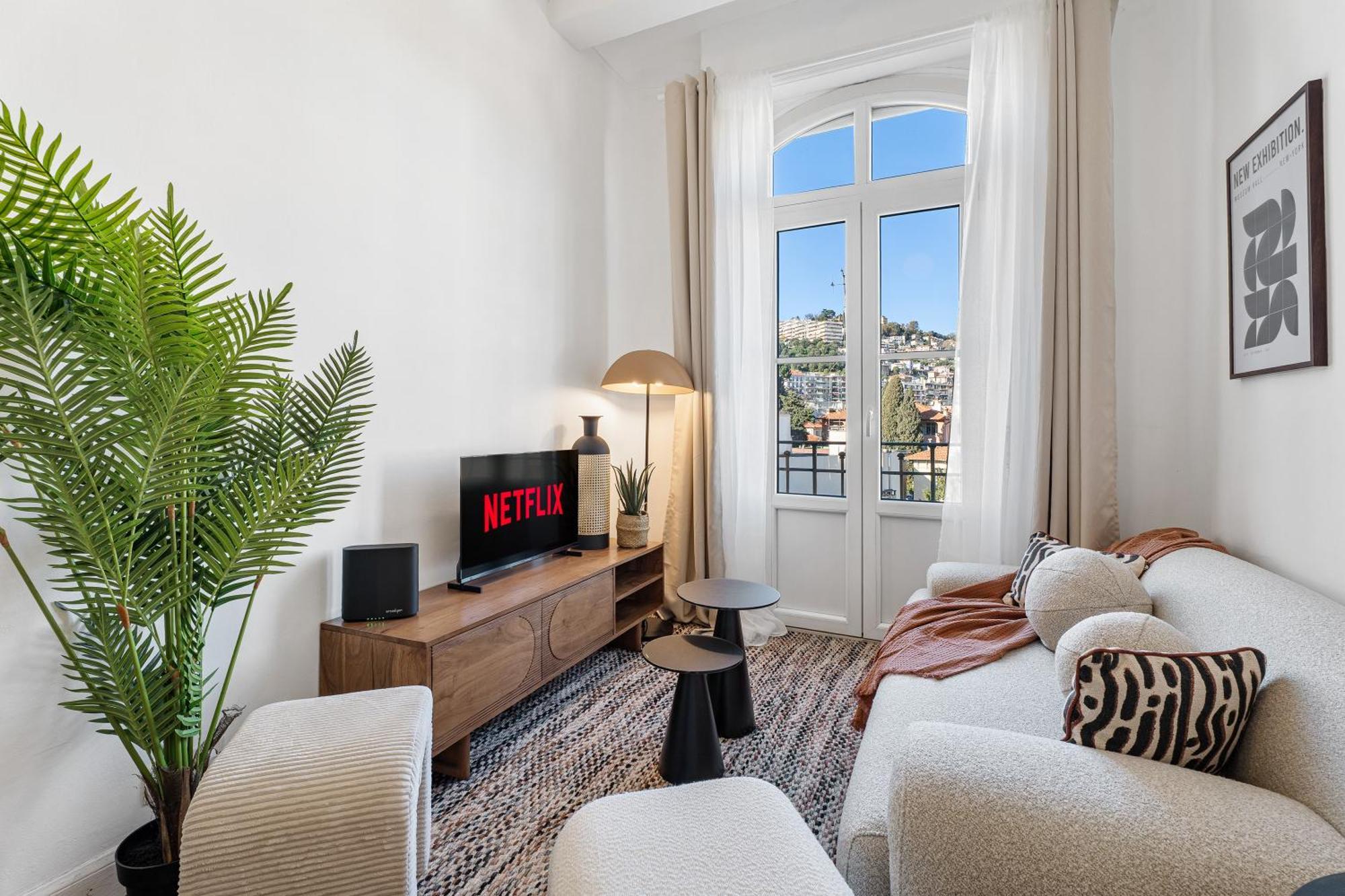 Renting - Bellevue - Chic Elegant Refuge Residential Area Liberation *