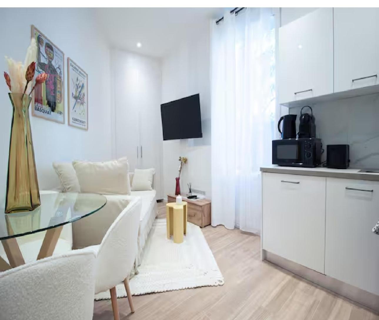 Nid Douillet Au Coeur De Avec Terrasse Et Clim Nice