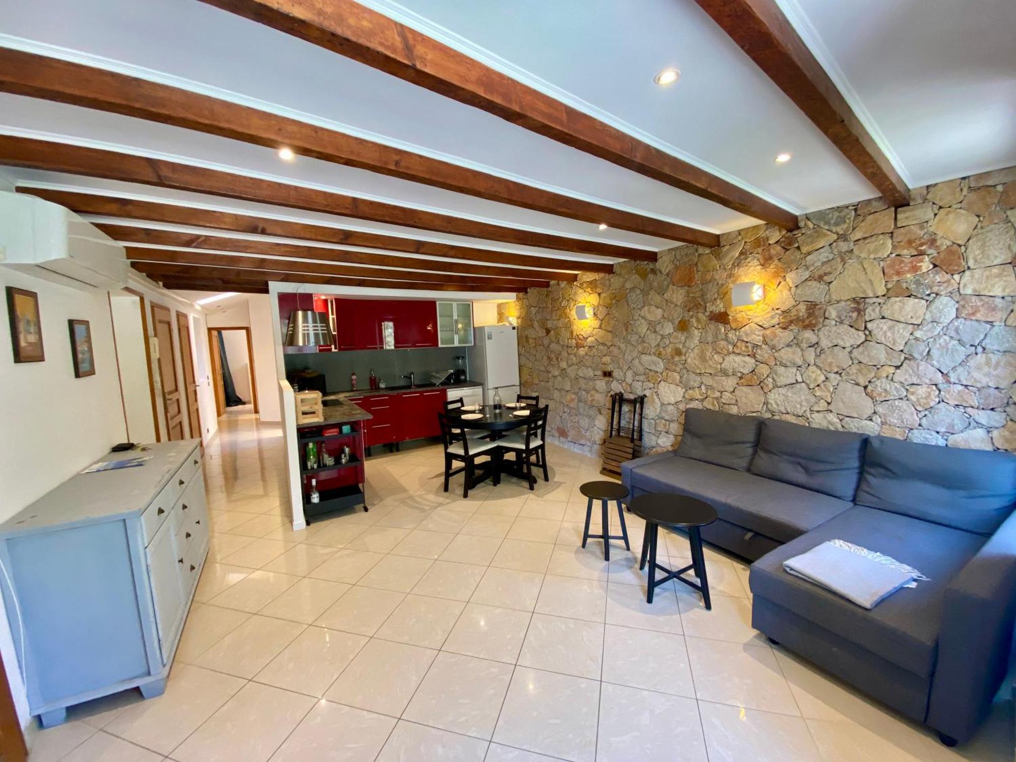 T4 Centre - Close To Shops, Wi-fi, Ac Apartment