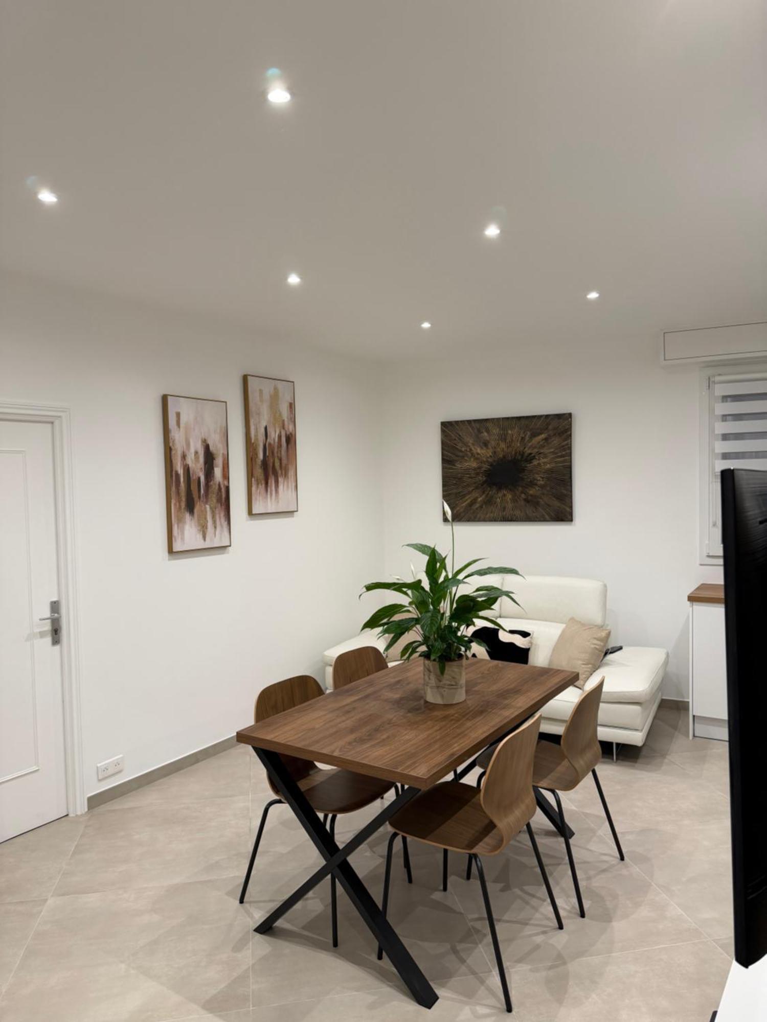 - 6 Personnes - 3 Lits - 3 Pieces - Parking ! Apartment *