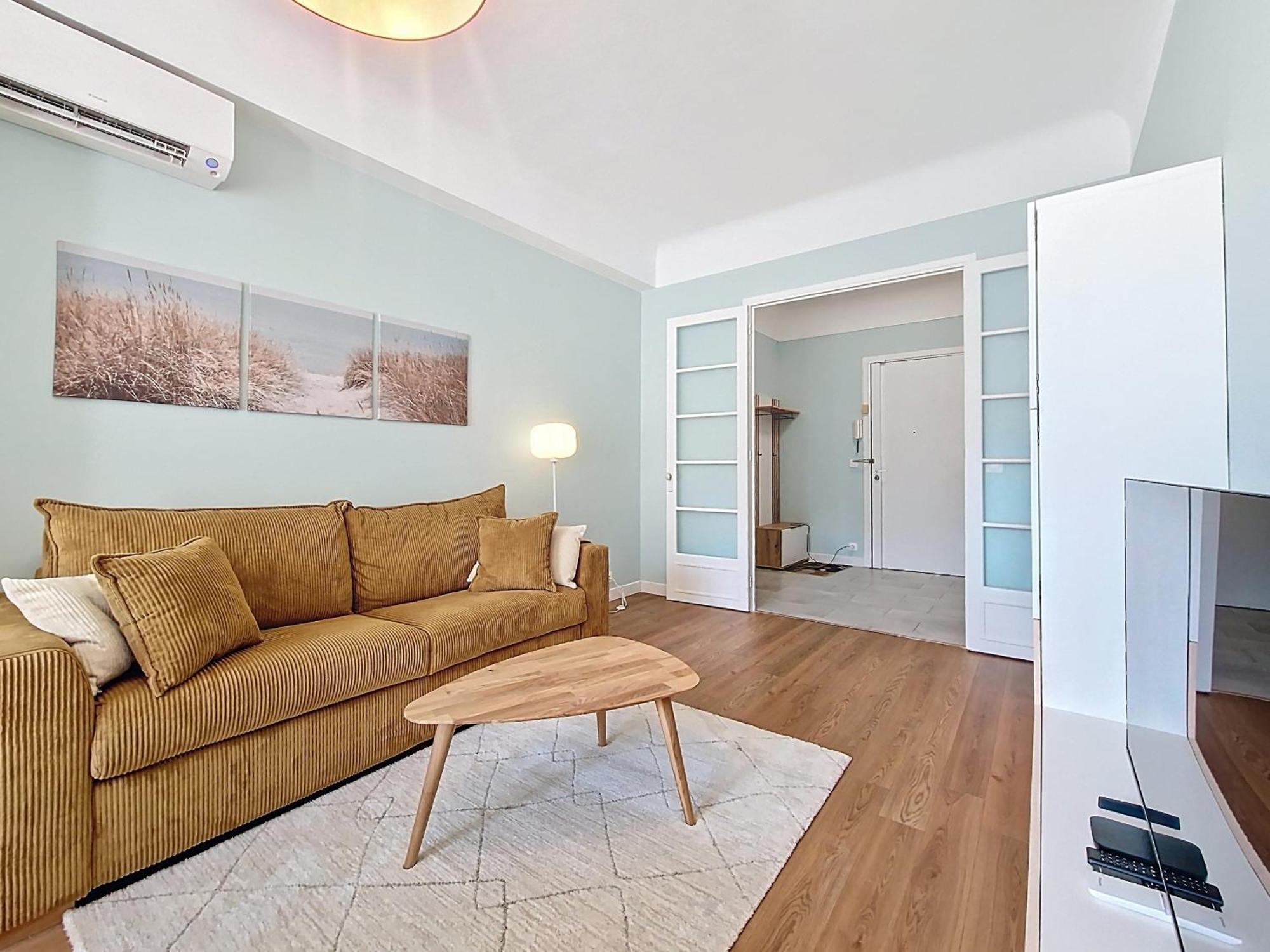 Nestor&jeeves - Blue Pastel Promenade - Spacious - Close Sea Nice