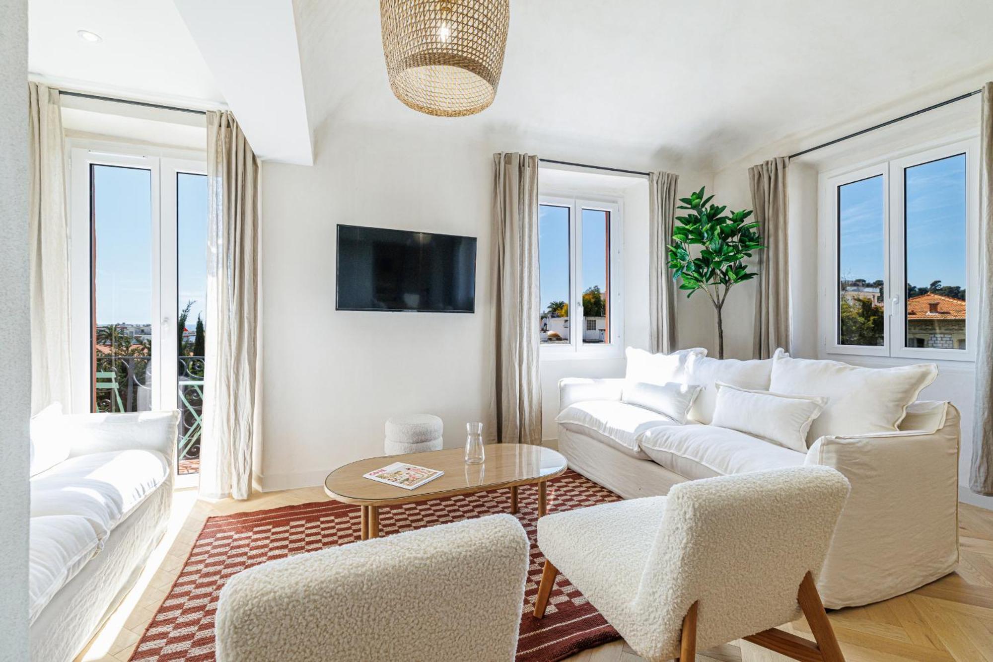 62 Carnot Lot 7 - Duplex Atypique- Climatise - 2 Apartment *