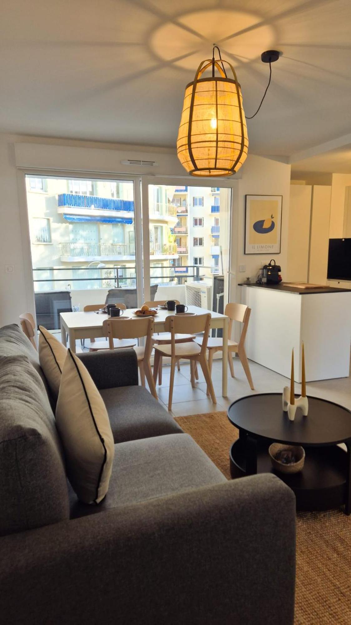 T3 Neuf Climatise Avec Parking A Apartment *