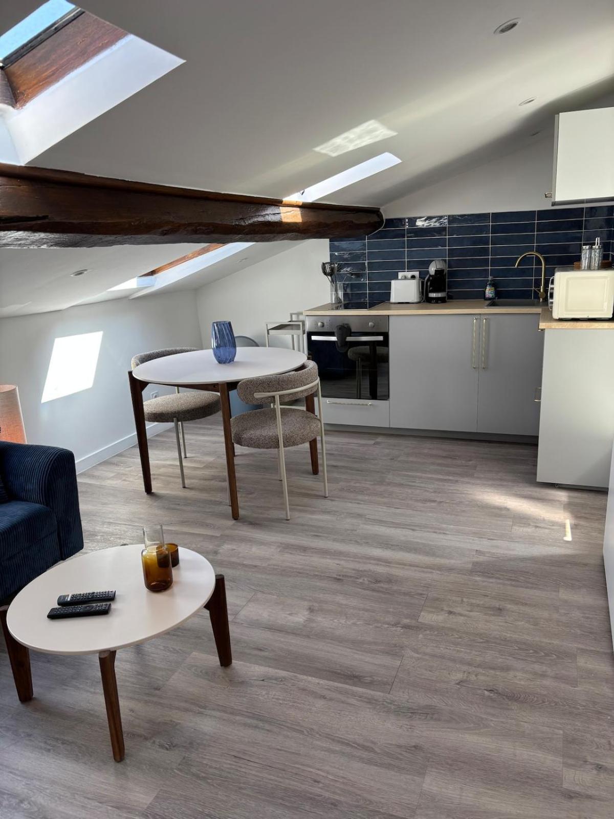 Cocon Lumineux Sous Les Toits De