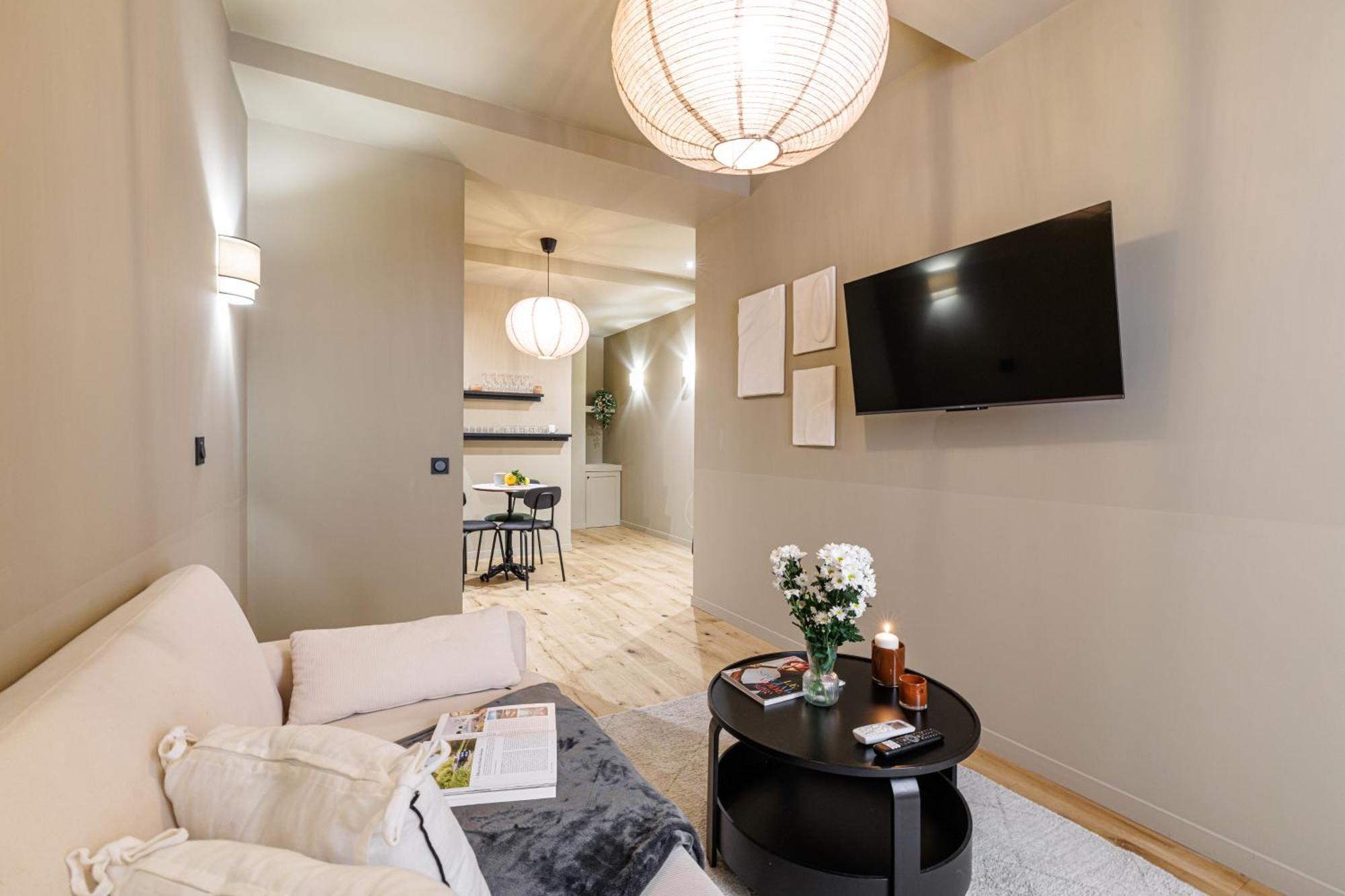 Wonderful Close To Garibaldi - Aircon *