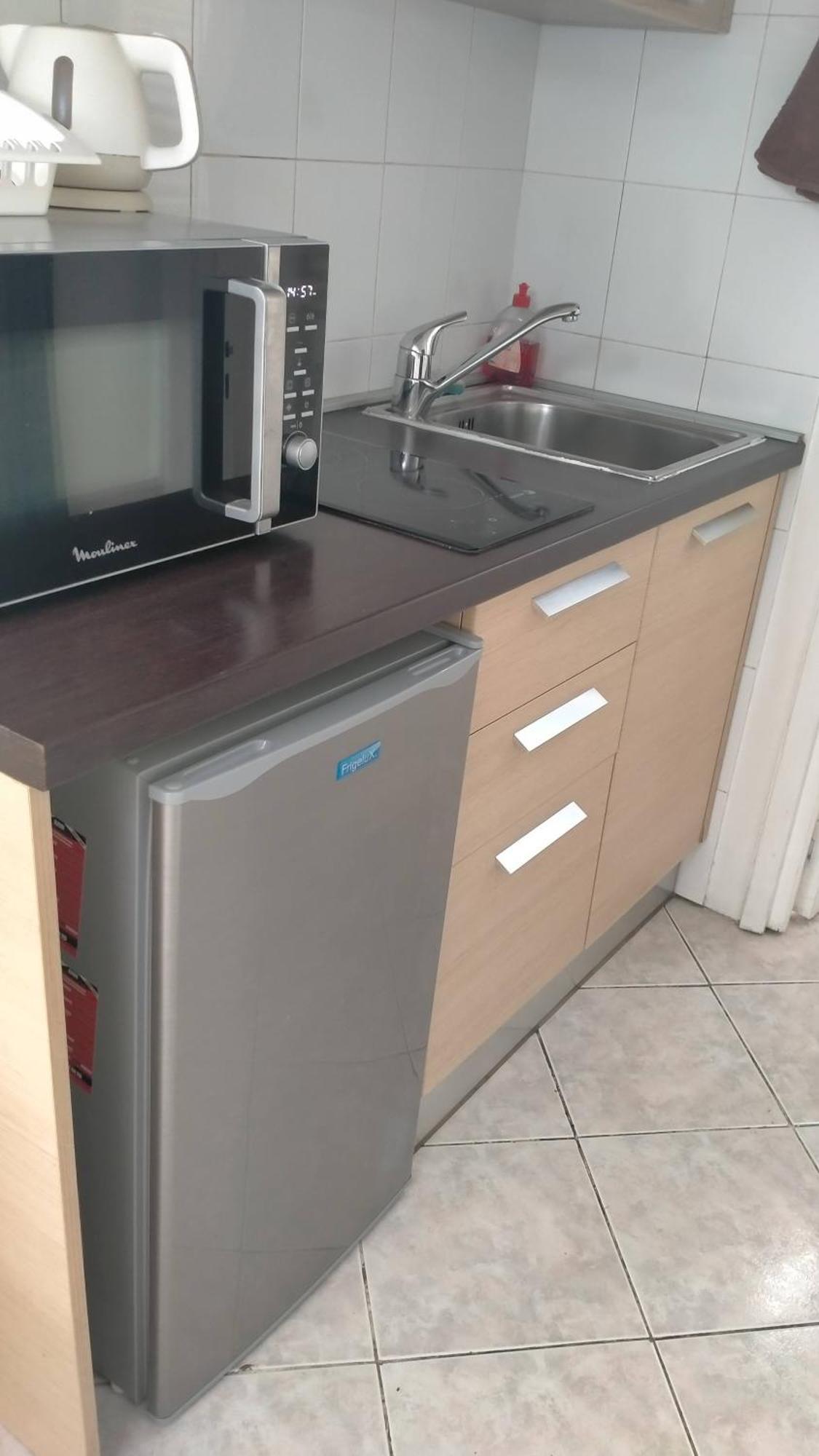 Charmant Logement Central Apartment