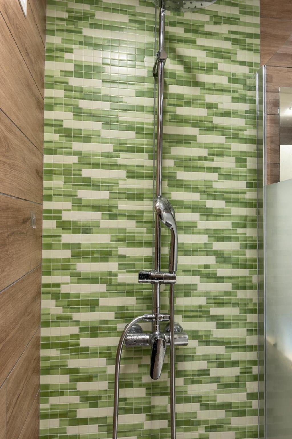 Eglise Russe Apartment