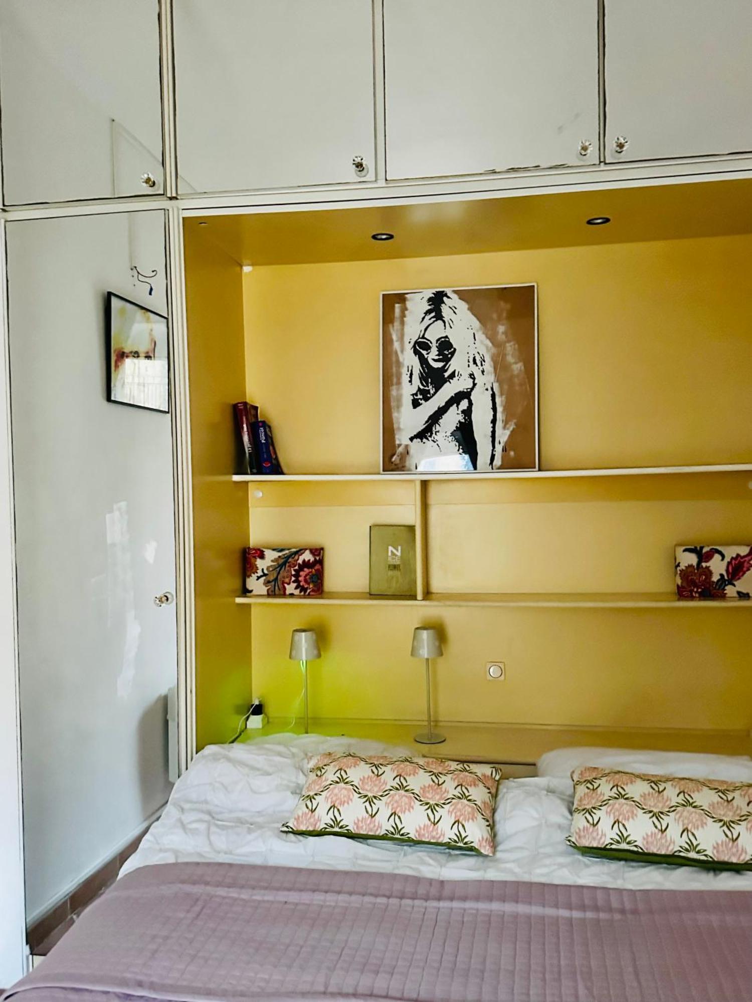 Apartment Vieux Bord De *