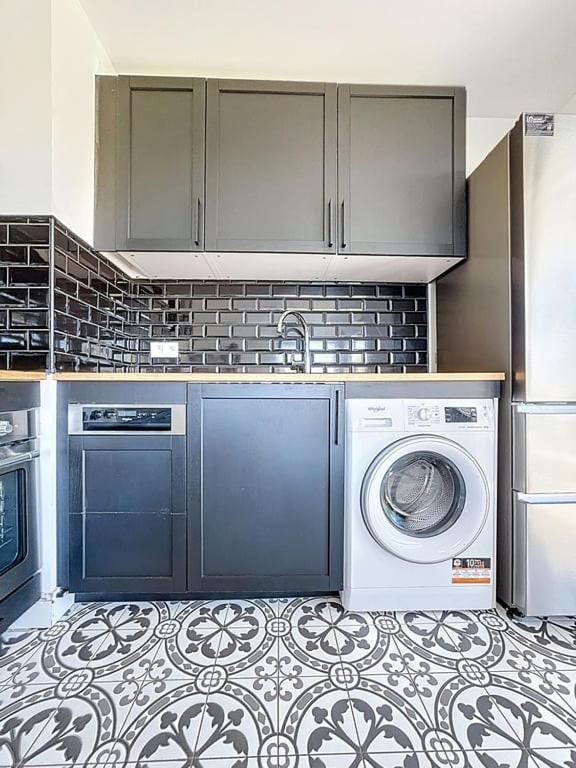 Apartment Comfort And Relaxation And Swimming Pool Nice