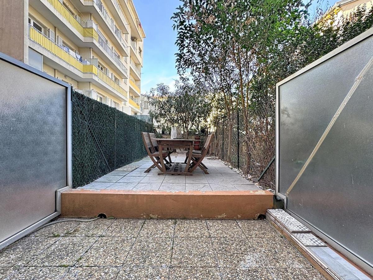 One Bedroom With Terrace , Port De , Ideal Location Apartment *