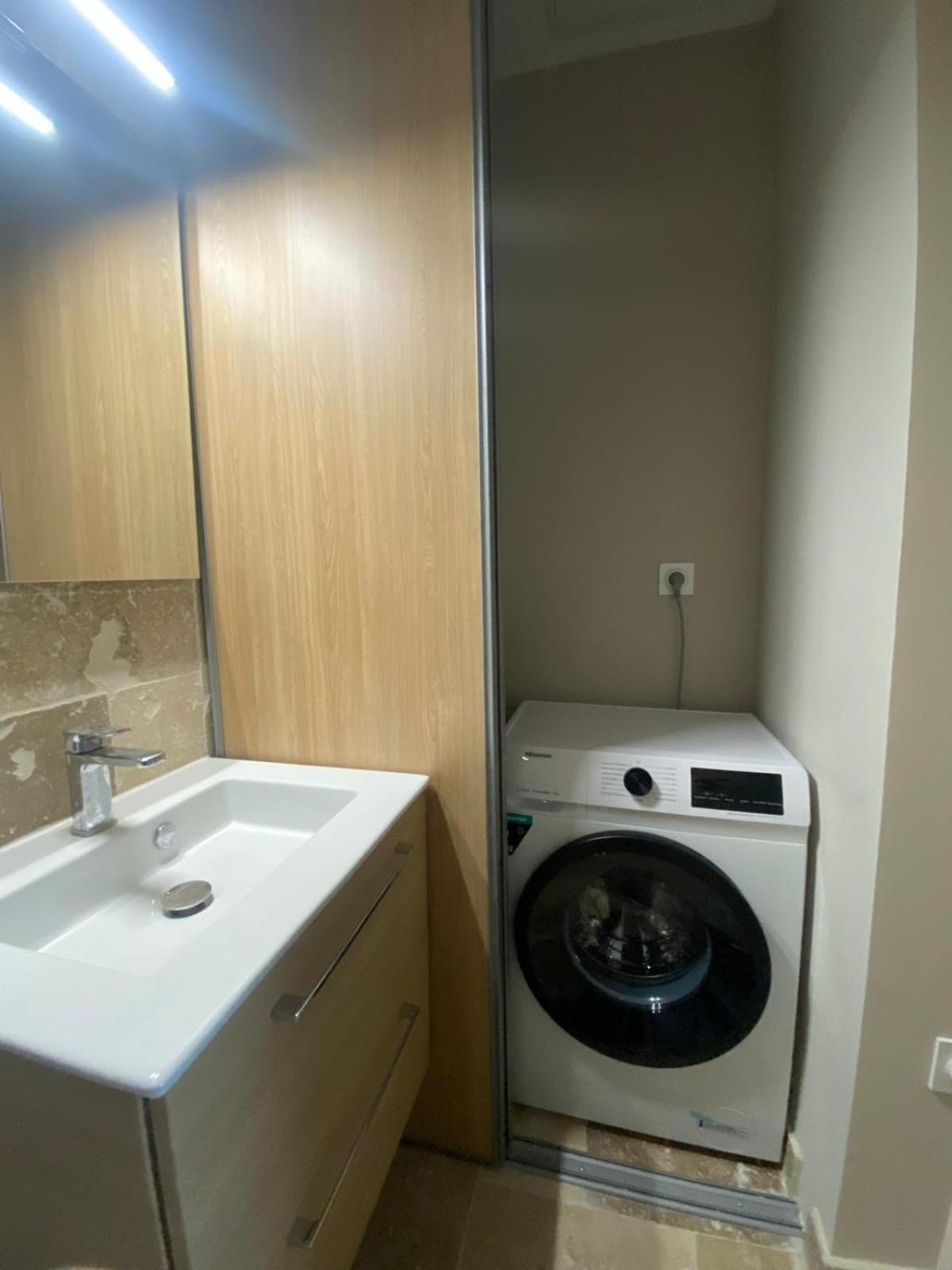 Duplex Cosy Sur Liberation Apartment *