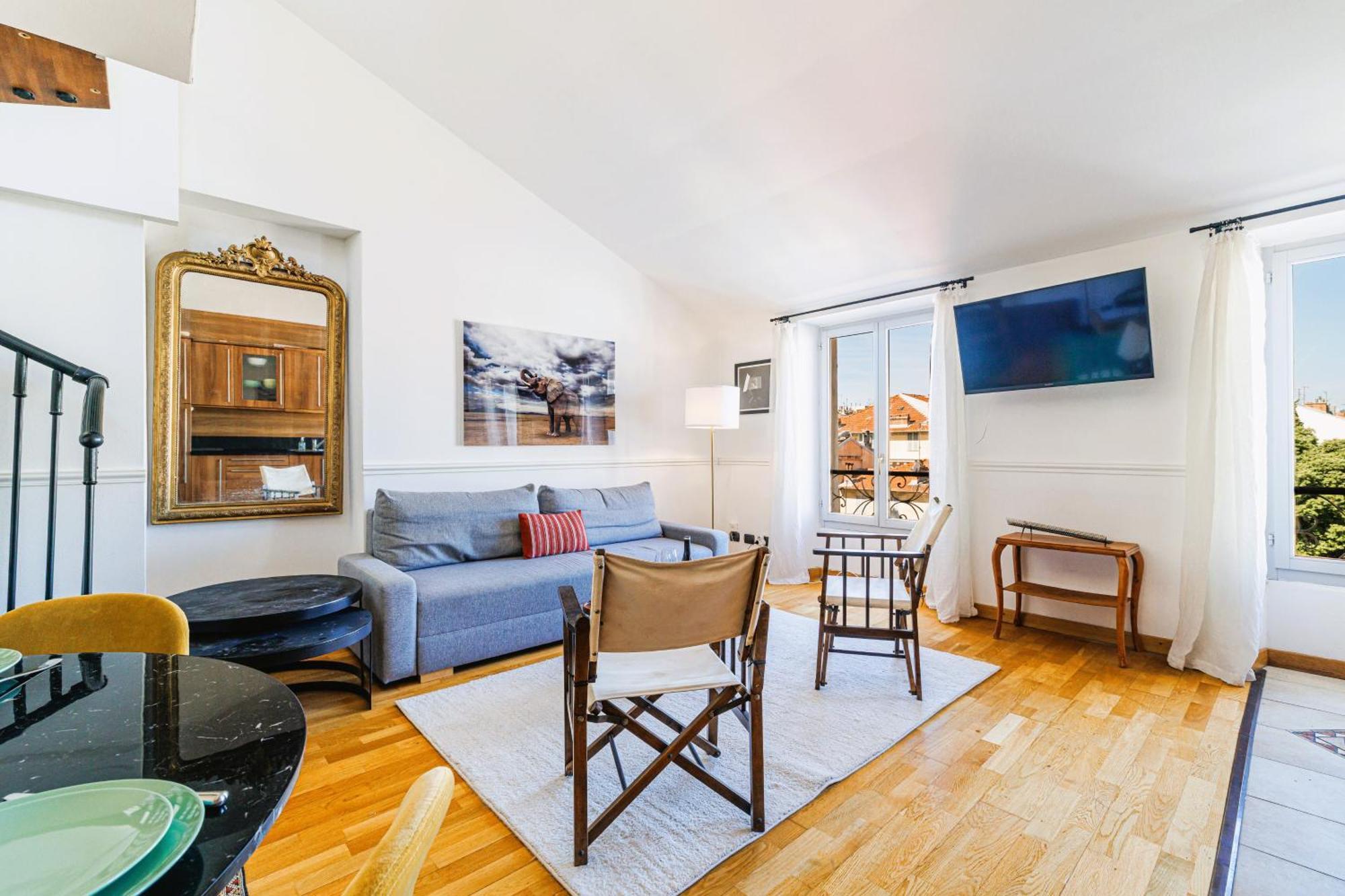 Apartment Spacieux Duplex - Carre D'Or - A 2 Min De La Mer Nice