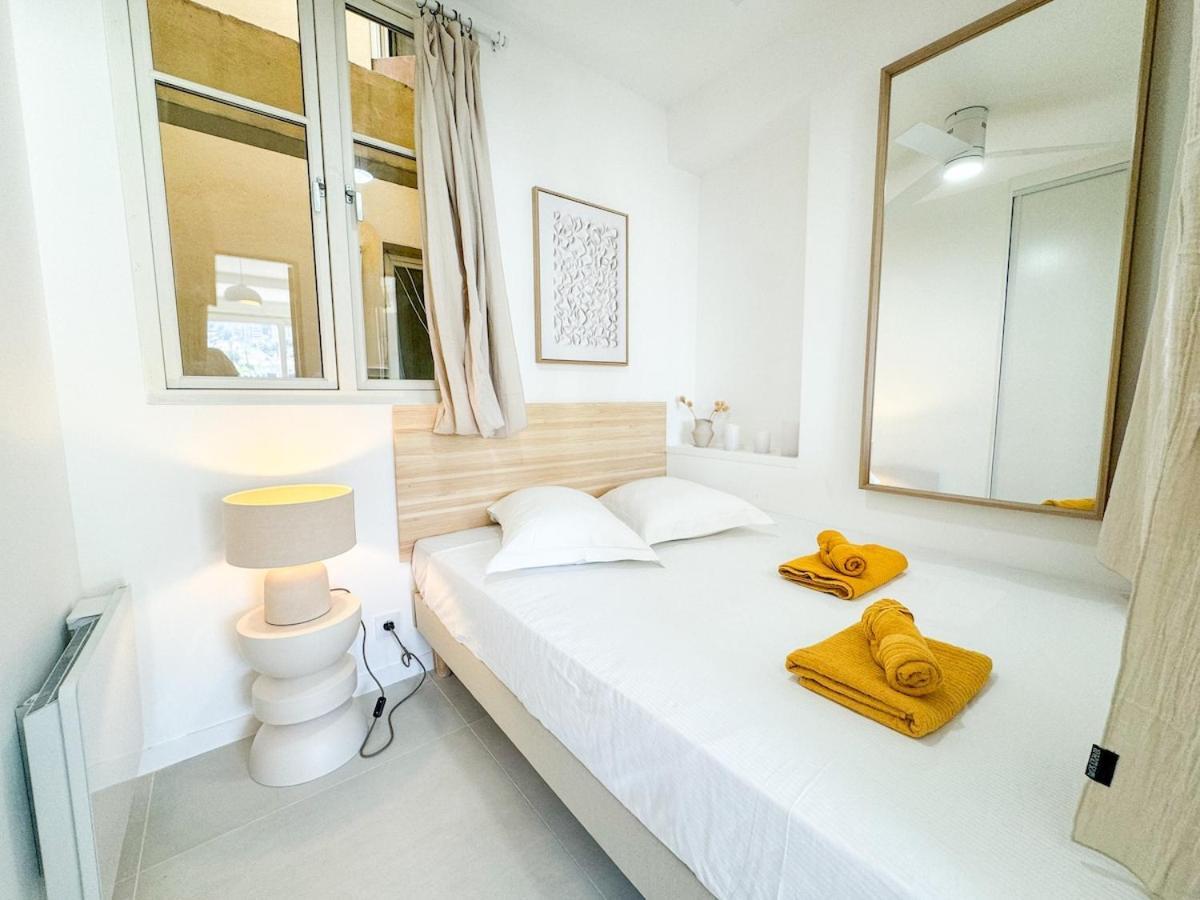 Apartment Confortable & Elegant Climatise Au Port De *