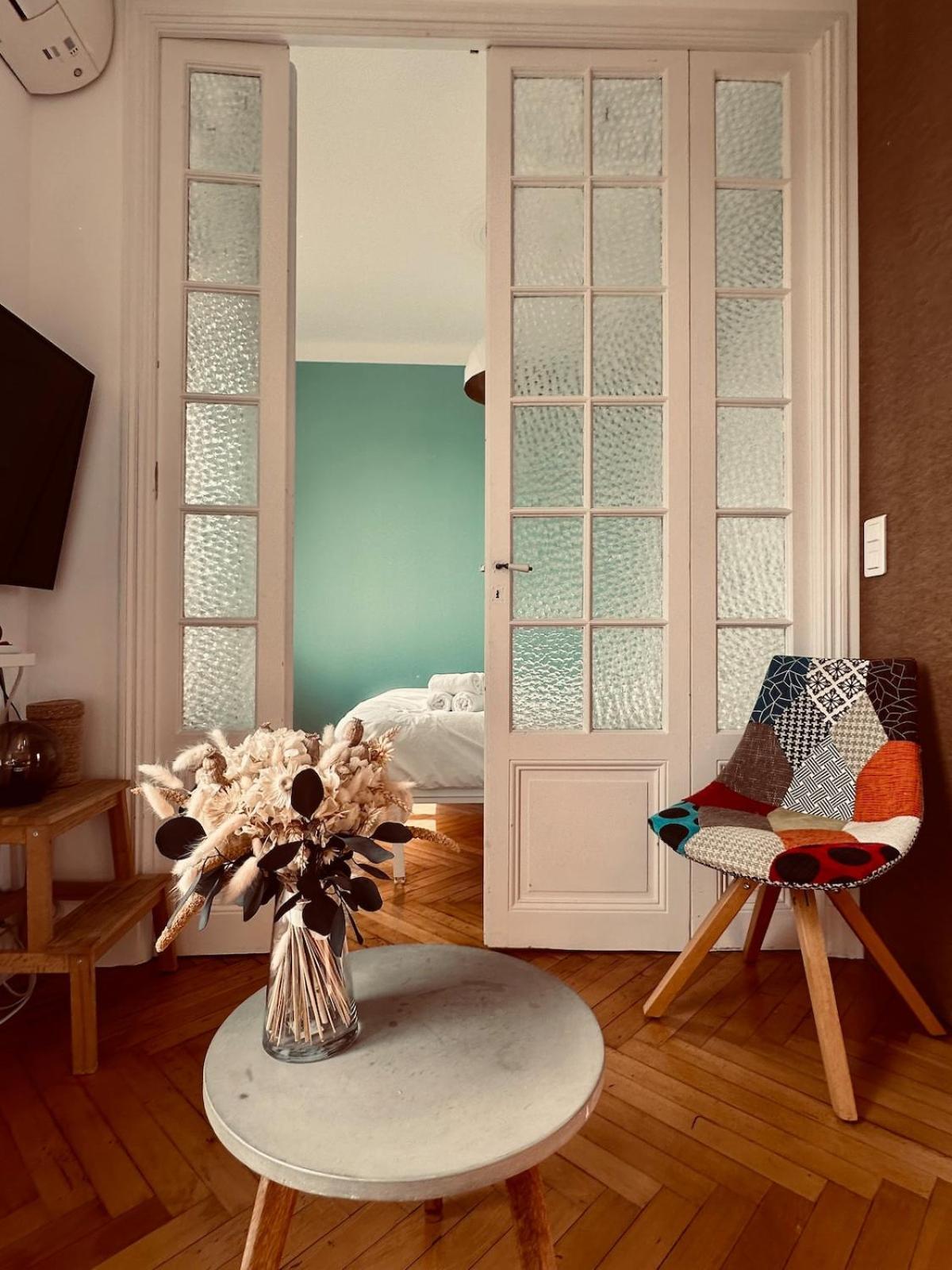 Cosy Et Lumineux 2 Pieces Au Coeur De Apartment Nice