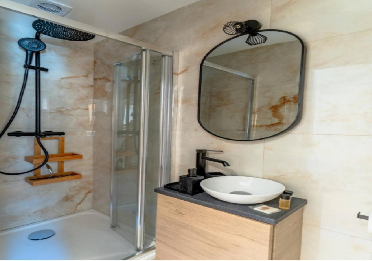 Apartment Splendide Renove Au Coeur Du Vieux Nice