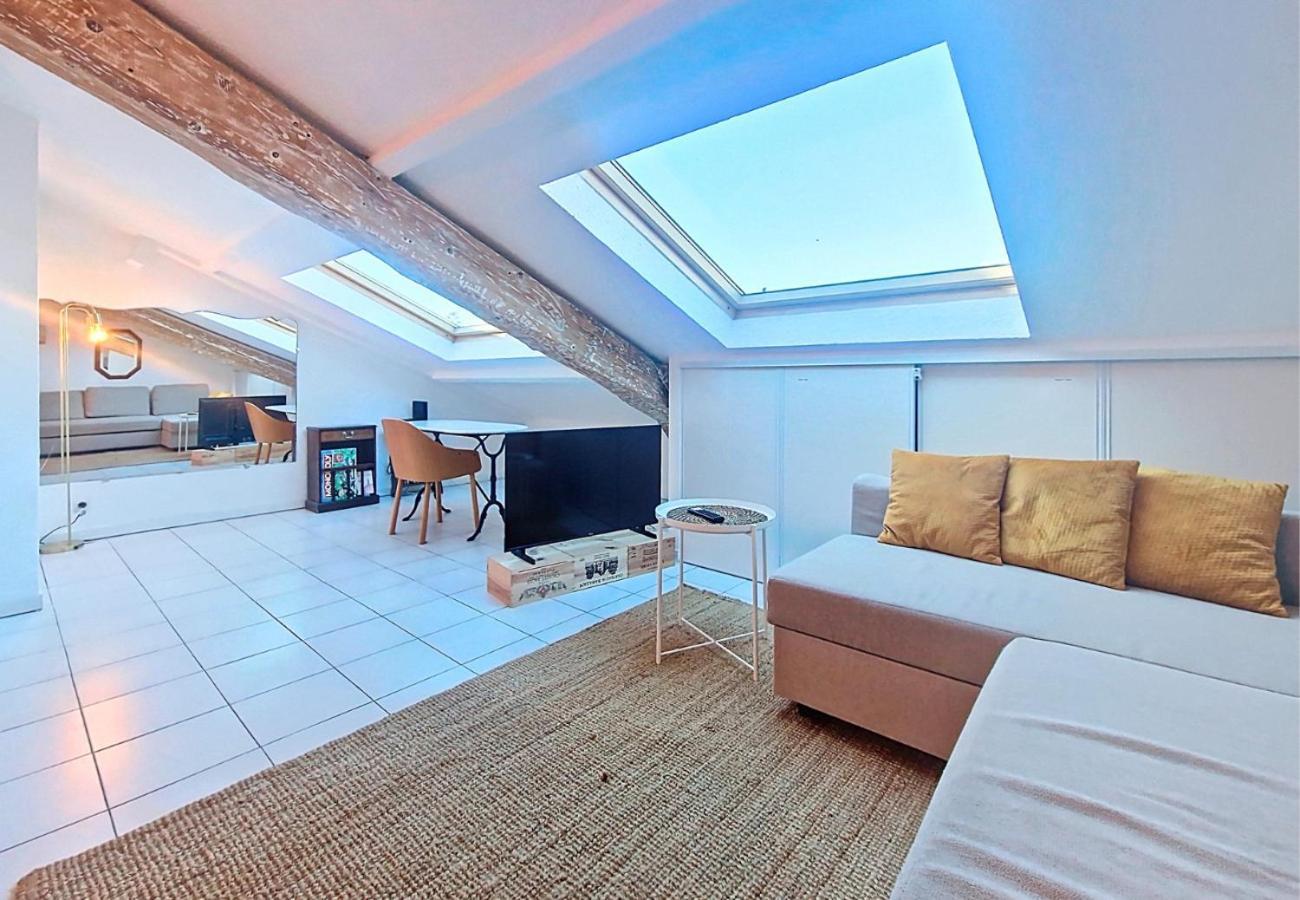 Nestor&jeeves - L Escurial - Apartment