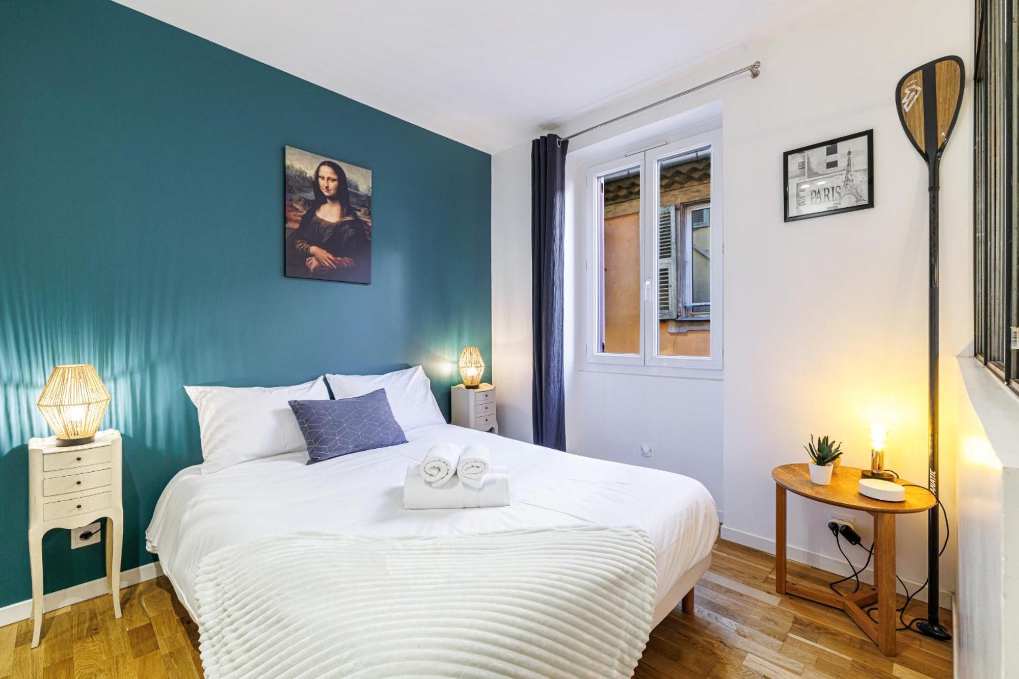1 Gallo Lot 3 - Joli Au Coeur Du Vieux-nice - Ac *