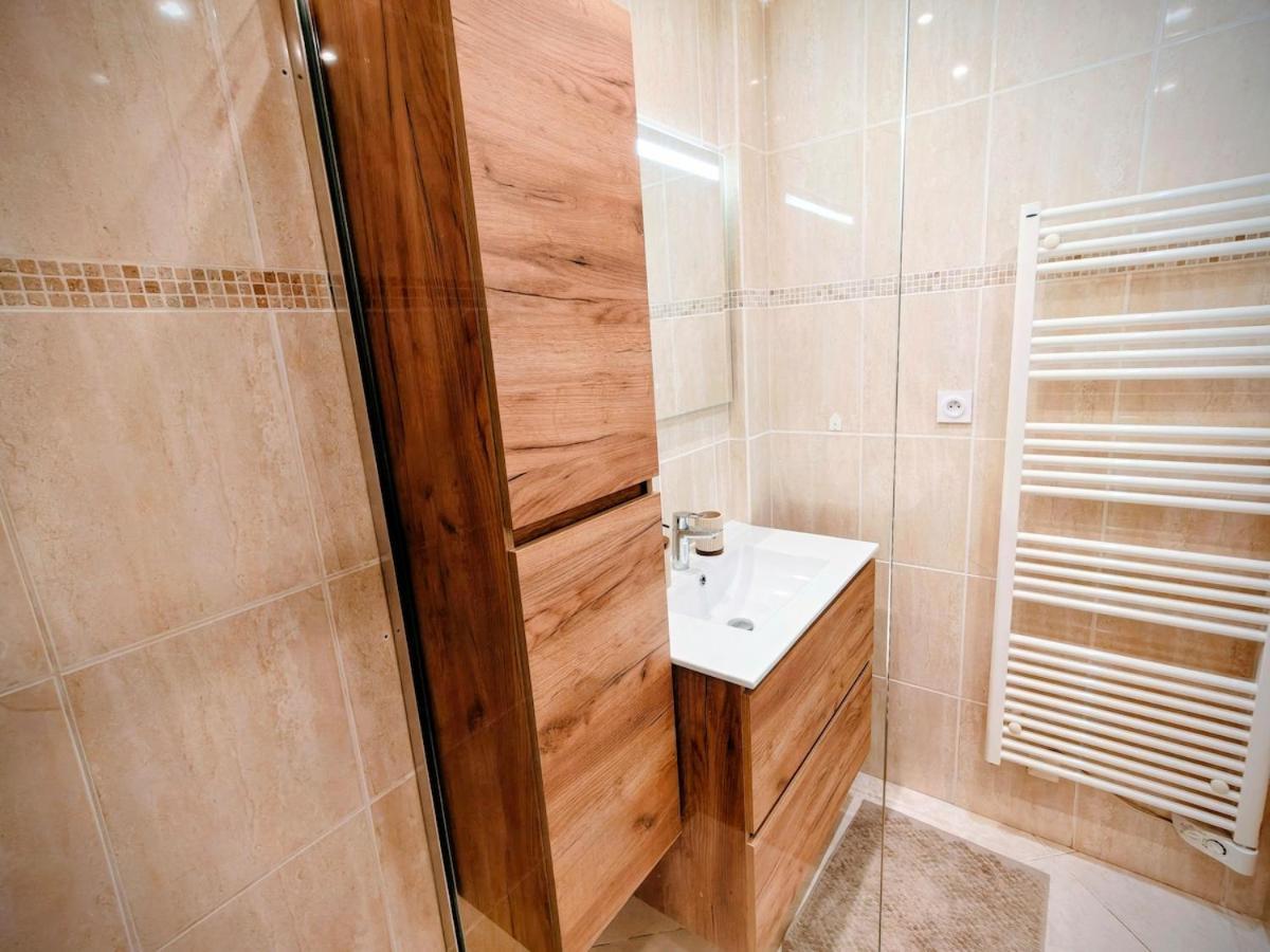 Apartment Modern Gem 200m From Beaches With Balcony, Ac And Tram *