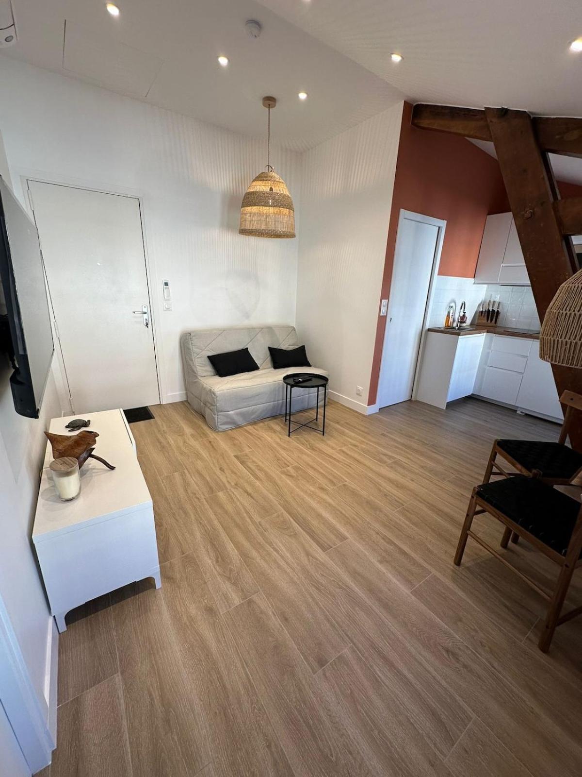 Neuf Carre Or A 2 Pas De La Equipe Apartment Nice