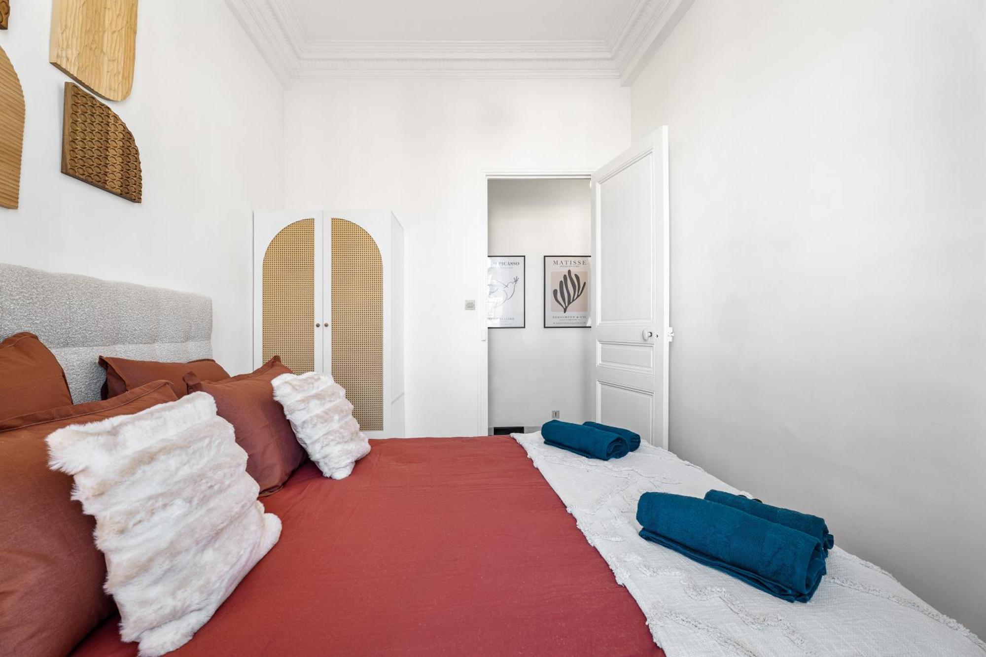 Renting - Bellevue - Chic Elegant Refuge Residential Area Liberation Apartment Nice