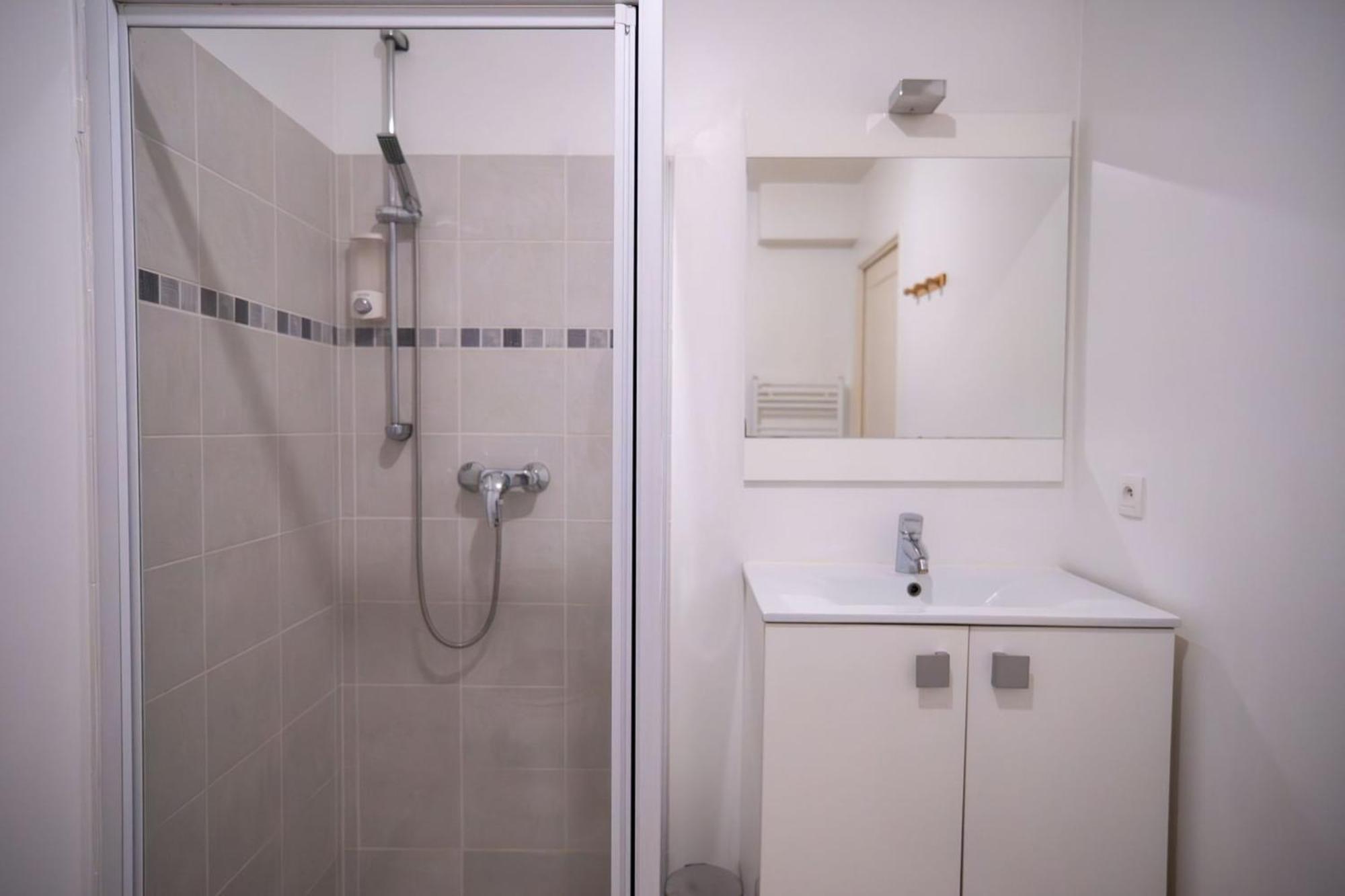 Bail Mobilite - Beau Proche Tram Saint-roch Apartment *