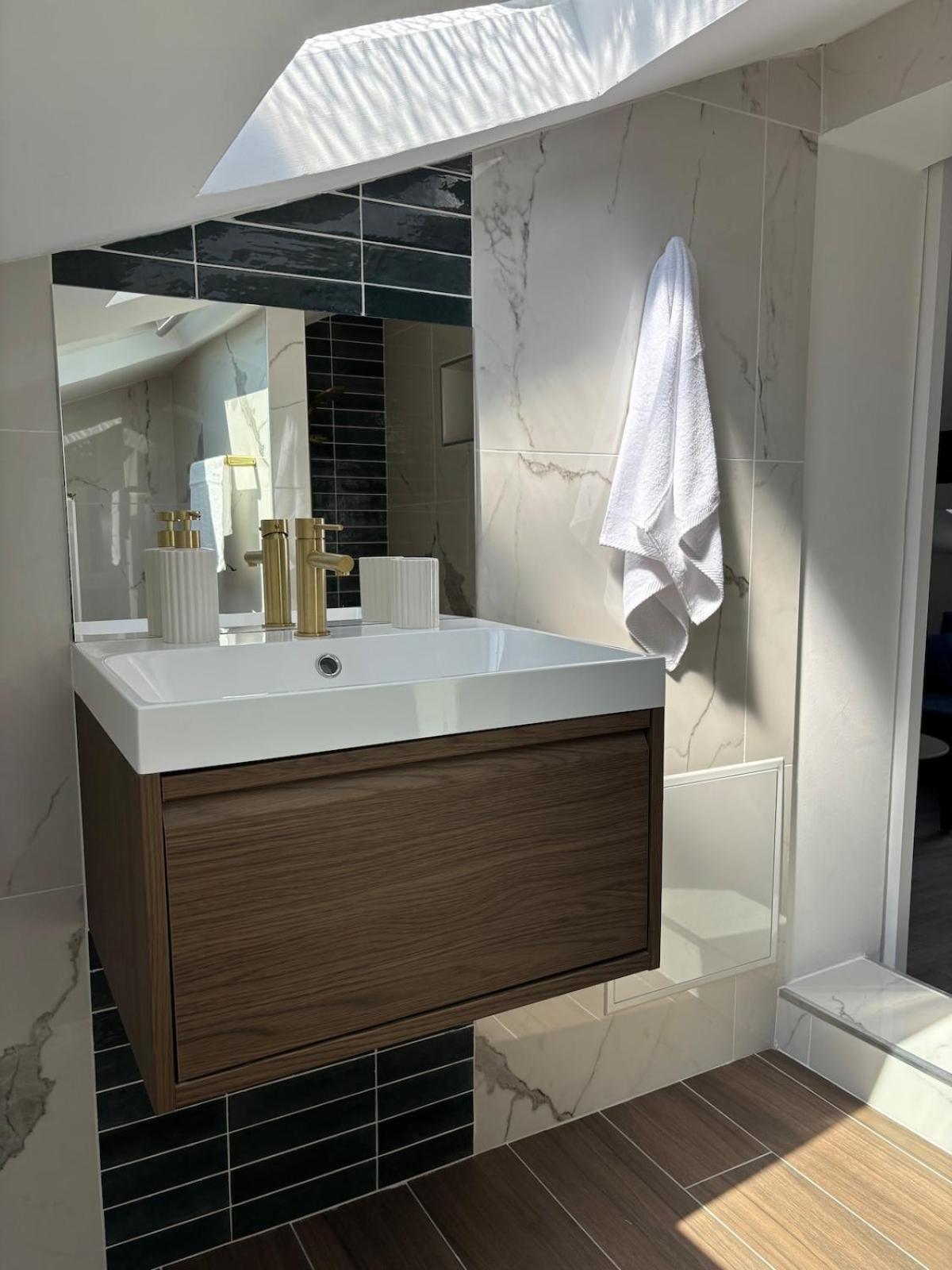 Cocon Lumineux Sous Les Toits De