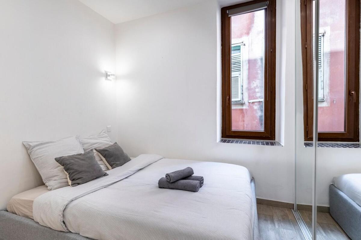 Authentic Old Town, Separate Bedroom, Ac Nice