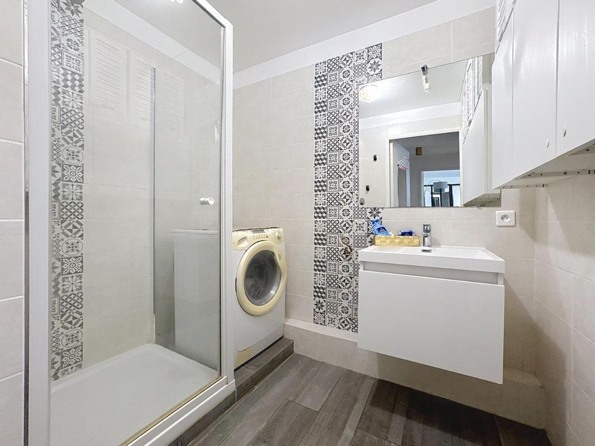 One Bedroom With Terrace , Port De , Ideal Location Apartment *