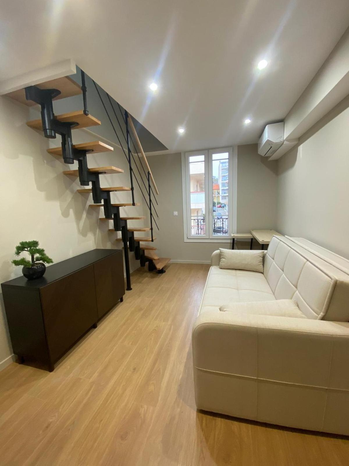 Apartment Duplex Cosy Sur Liberation *