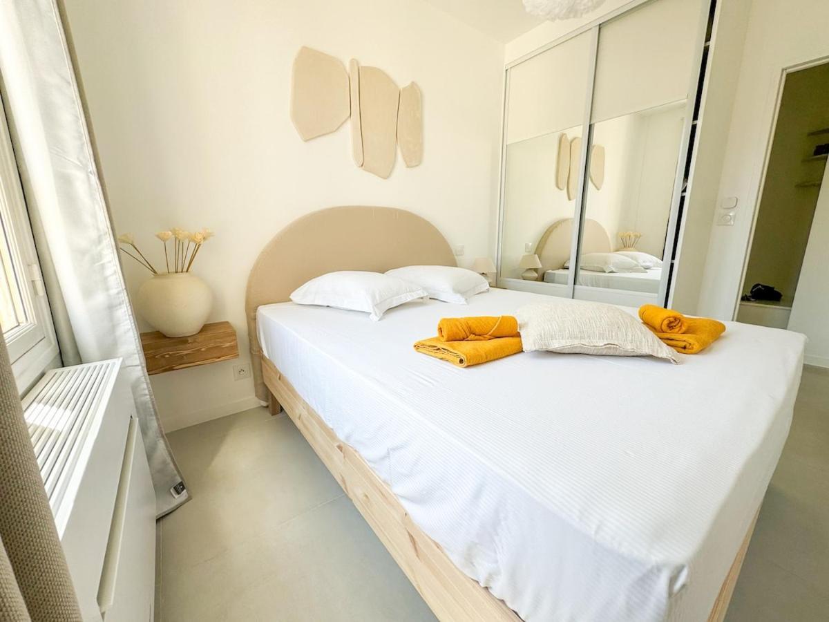 Confortable & Elegant Climatise Au Port De